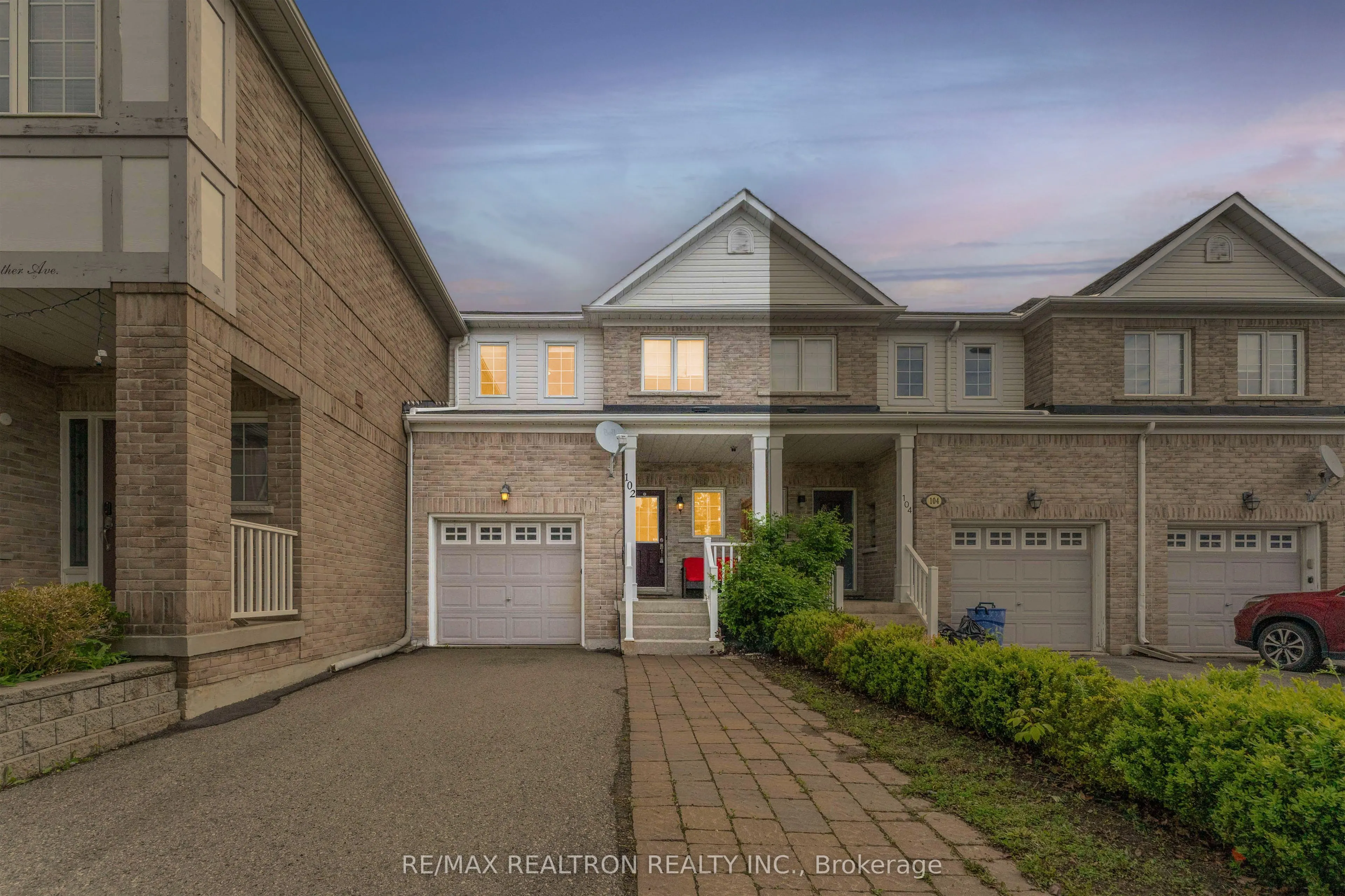 102 Lowther Avenue