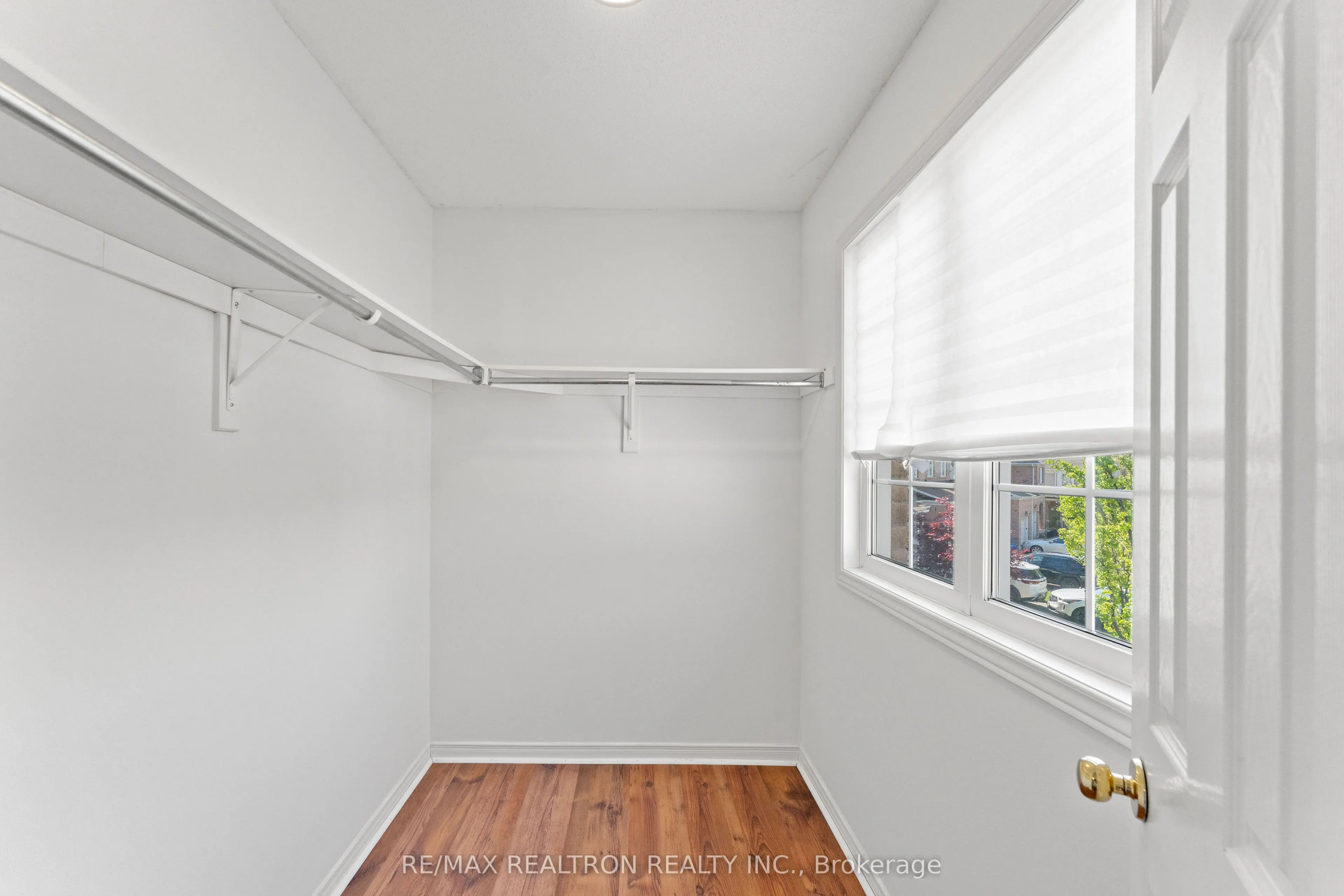 102 Lowther Avenue
