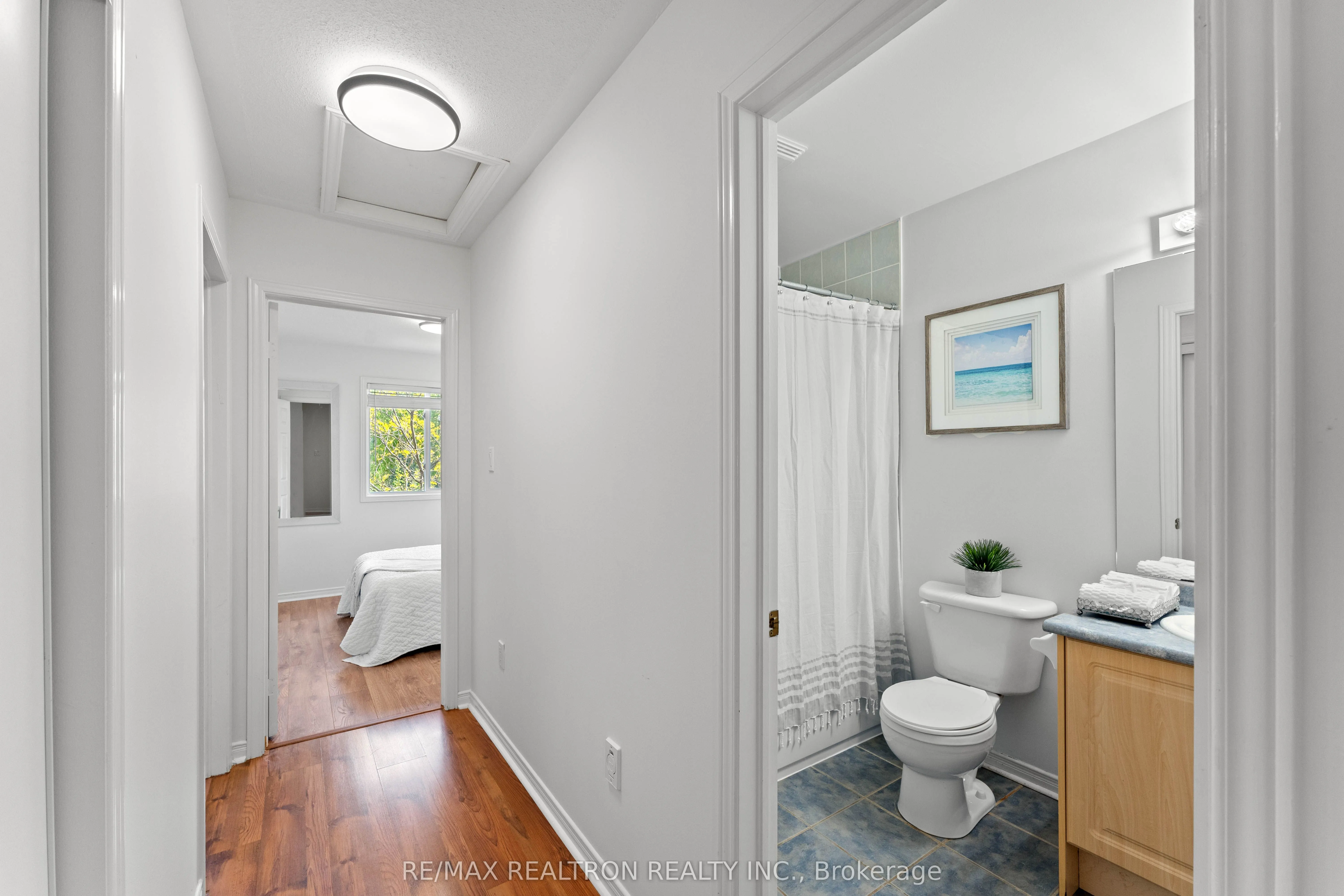 102 Lowther Avenue