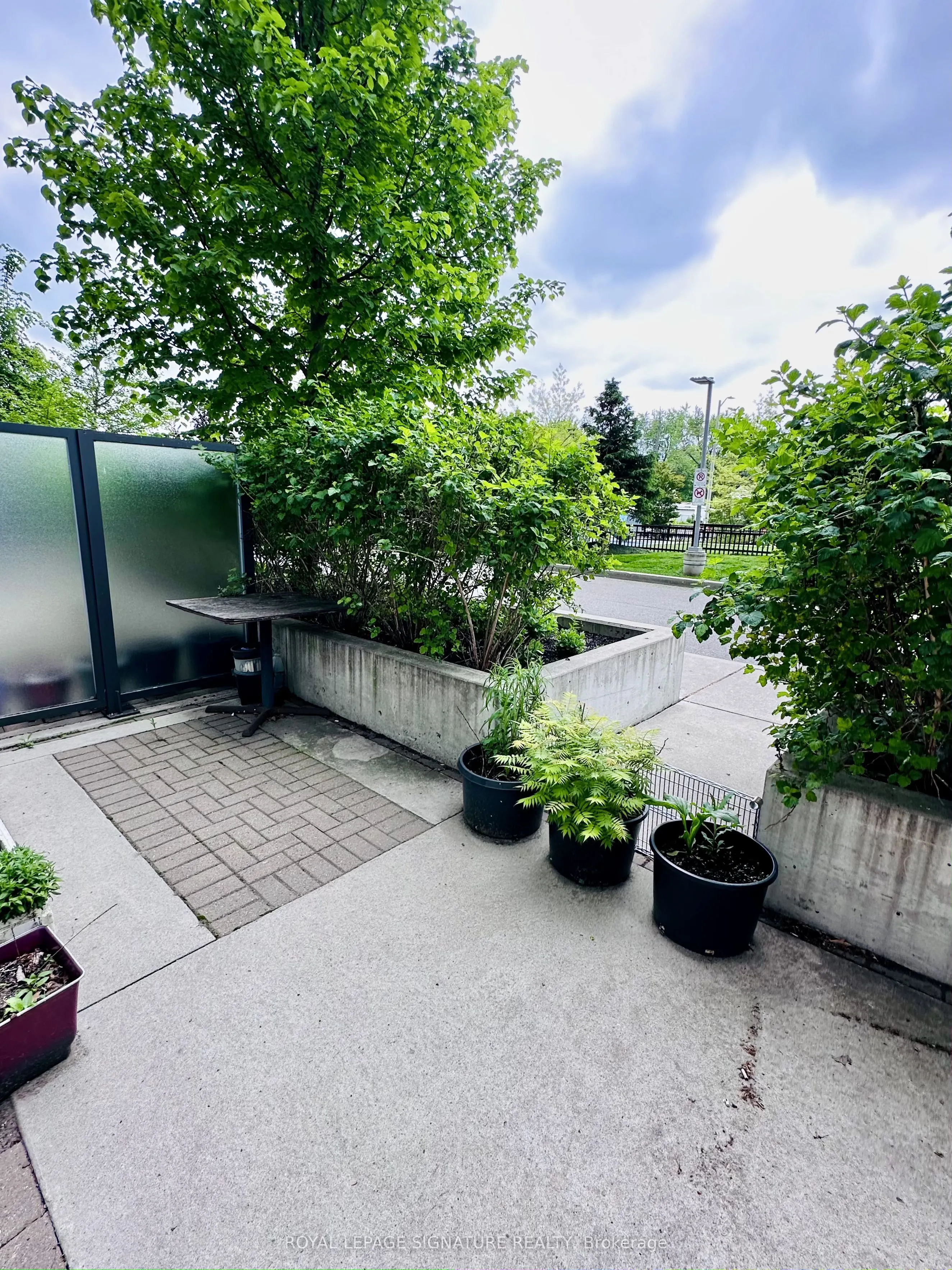 7165 Yonge Street, #110