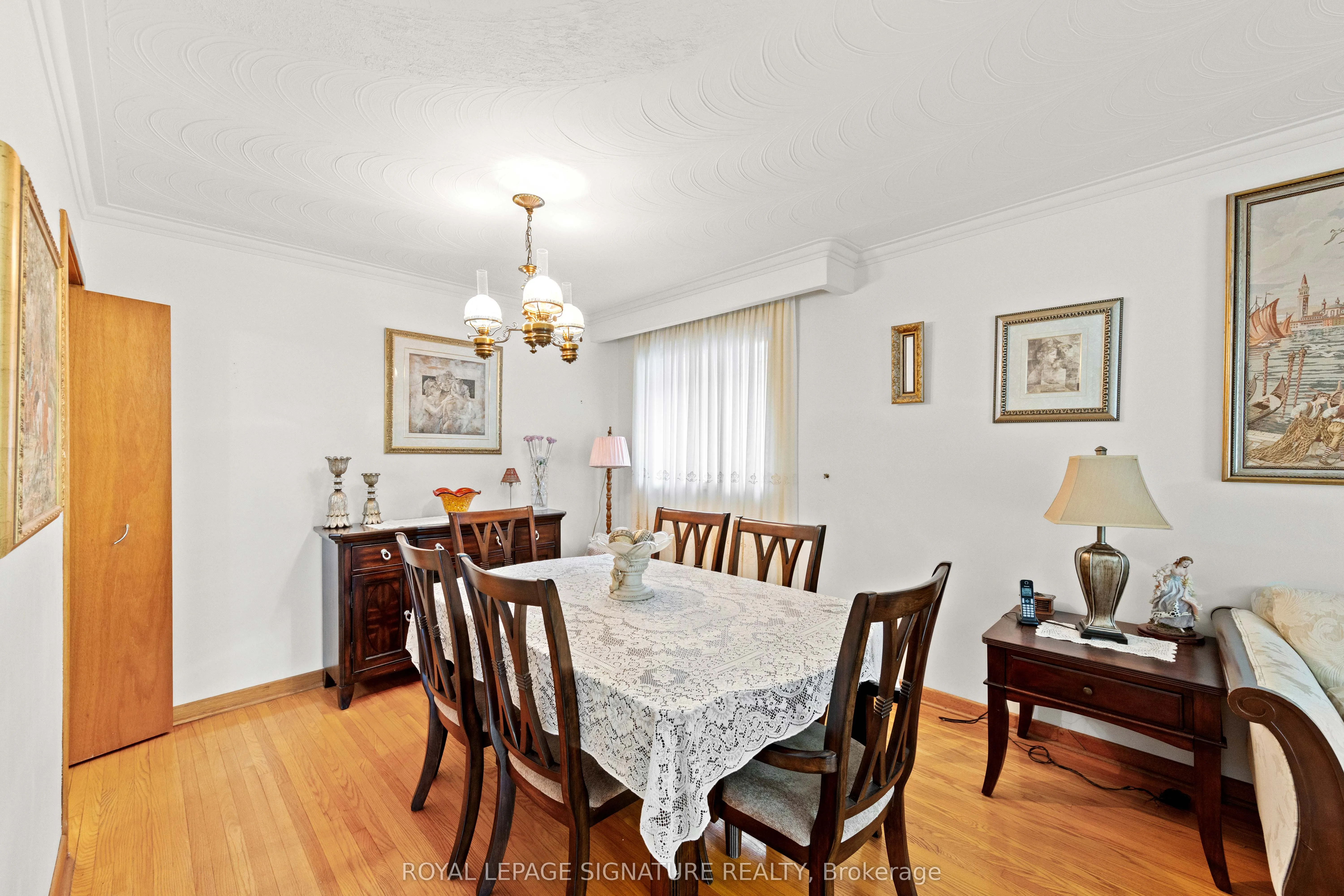 29 Woodview Road