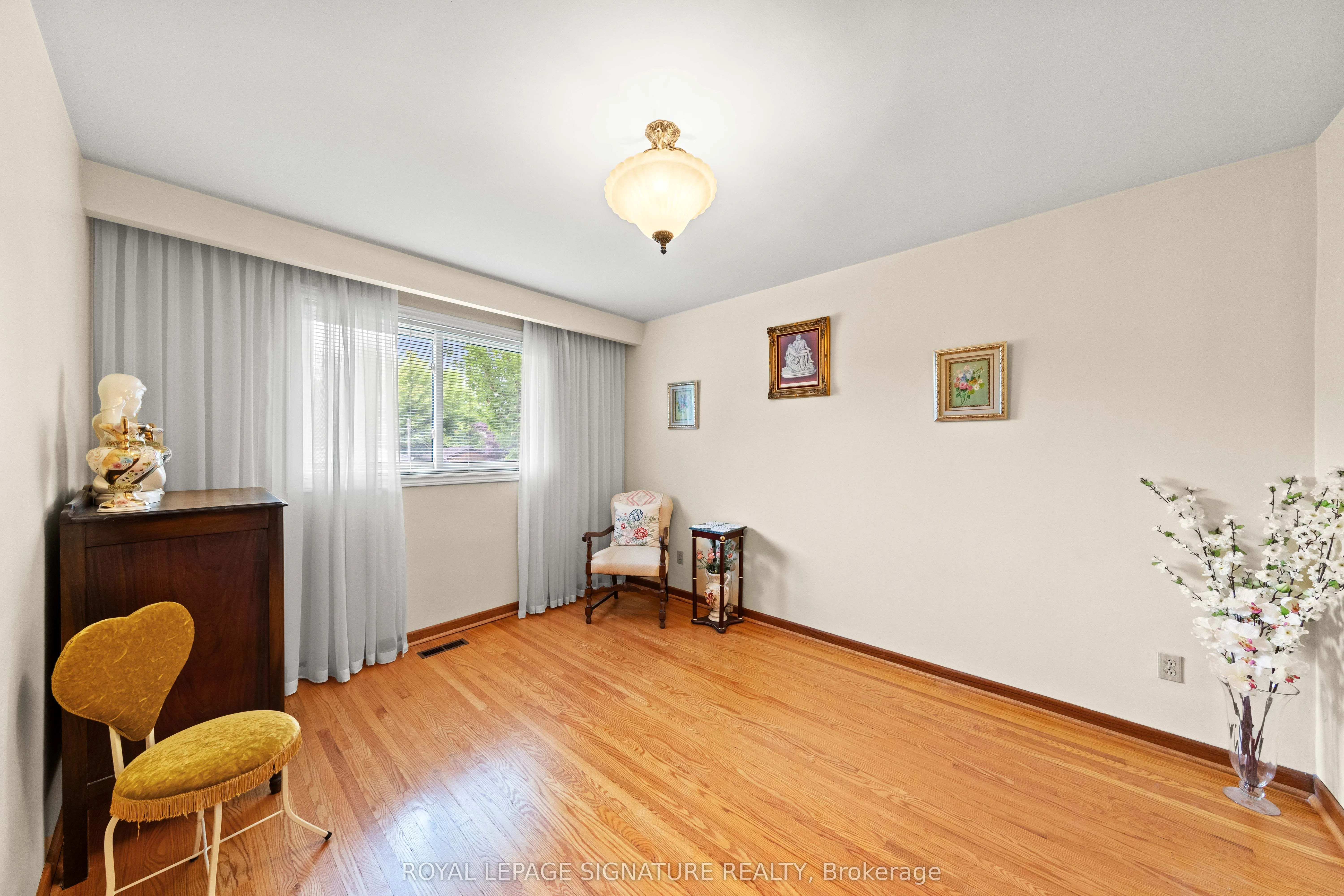 29 Woodview Road