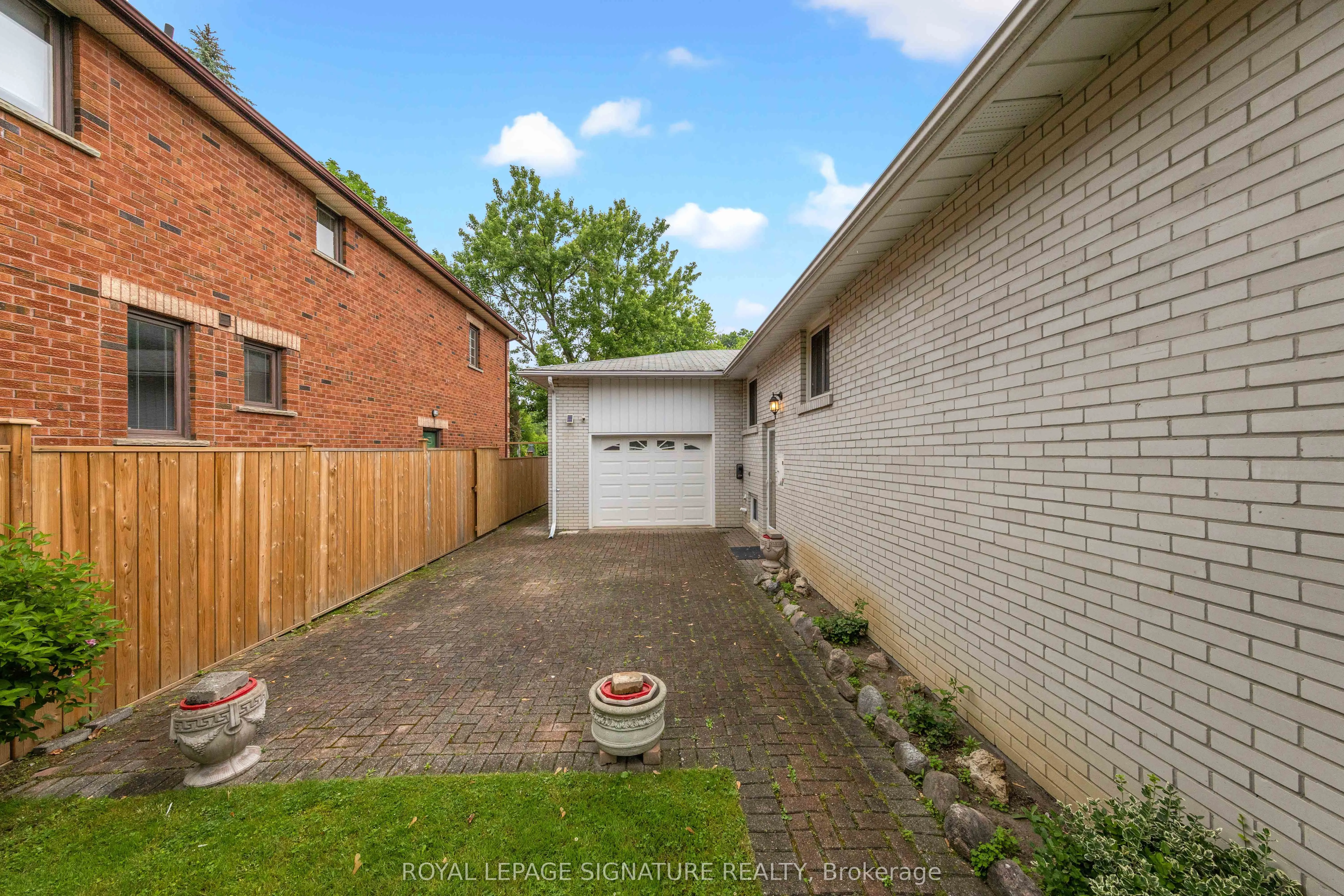 29 Woodview Road