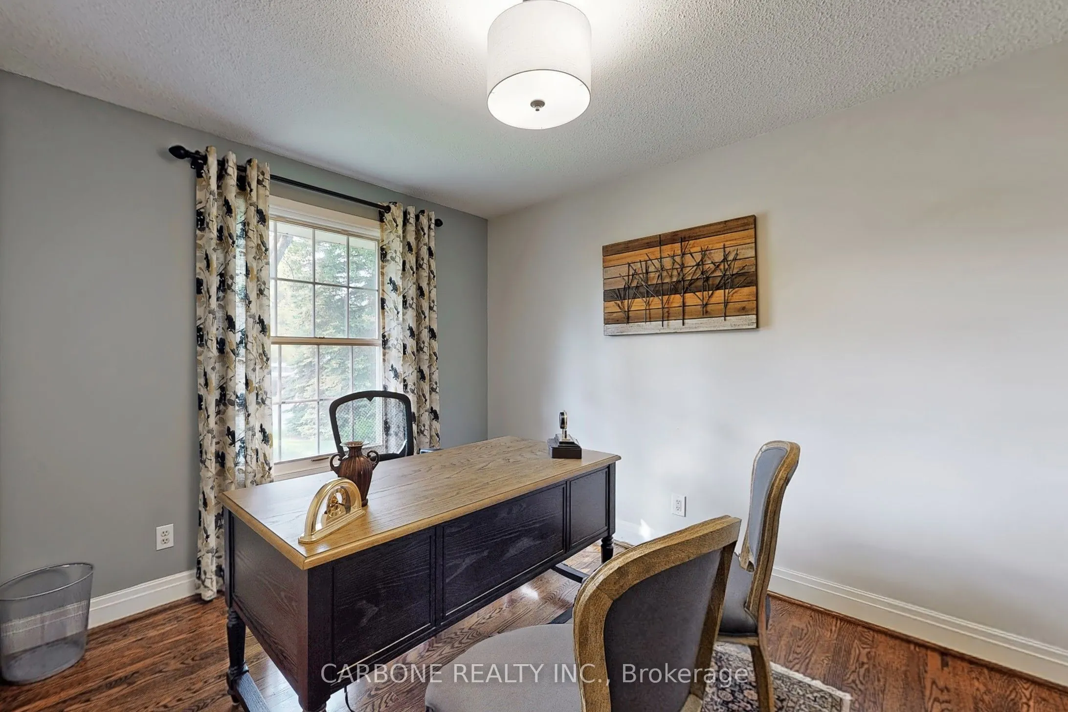 335 Forde Crescent
