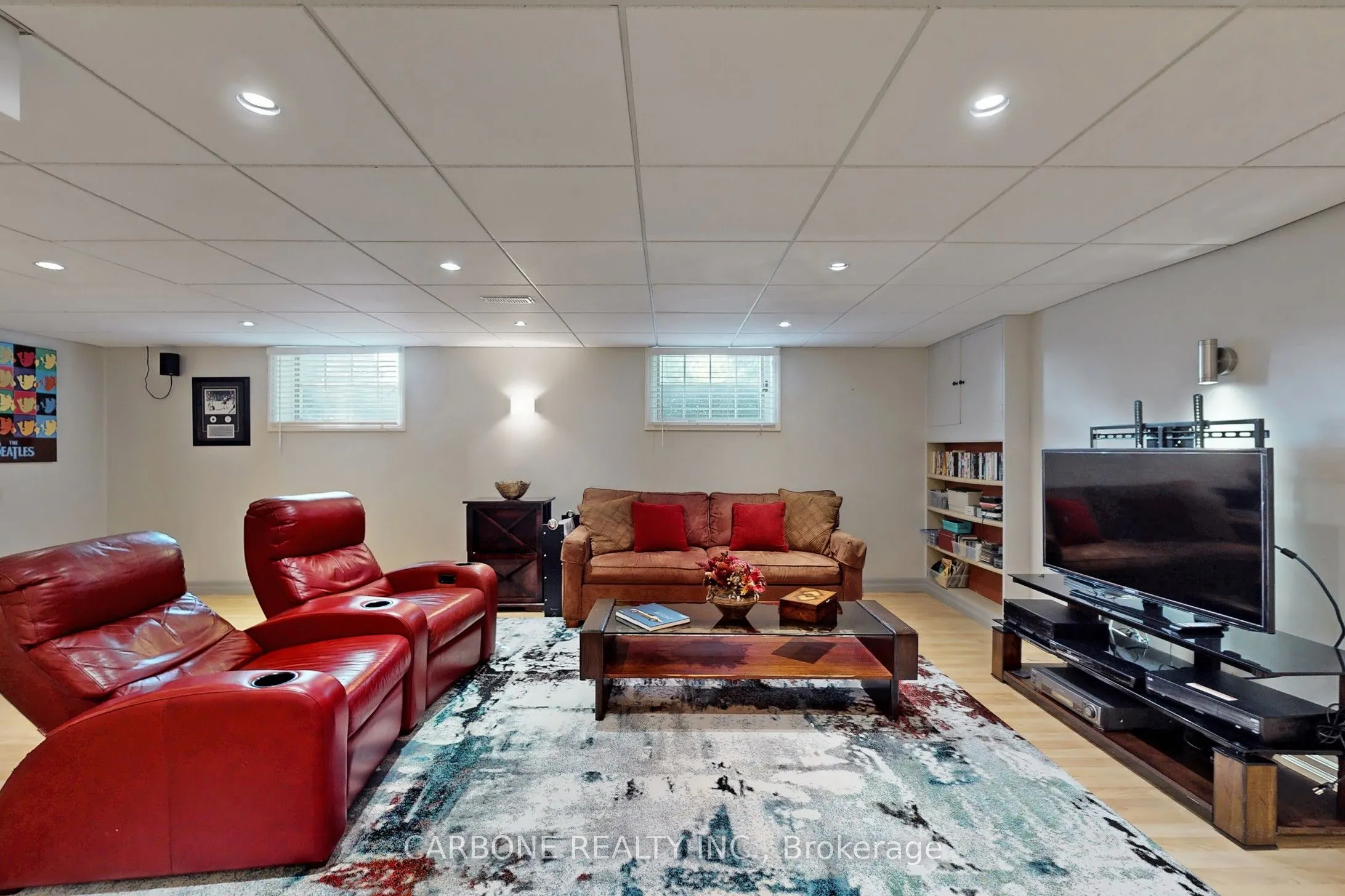 335 Forde Crescent