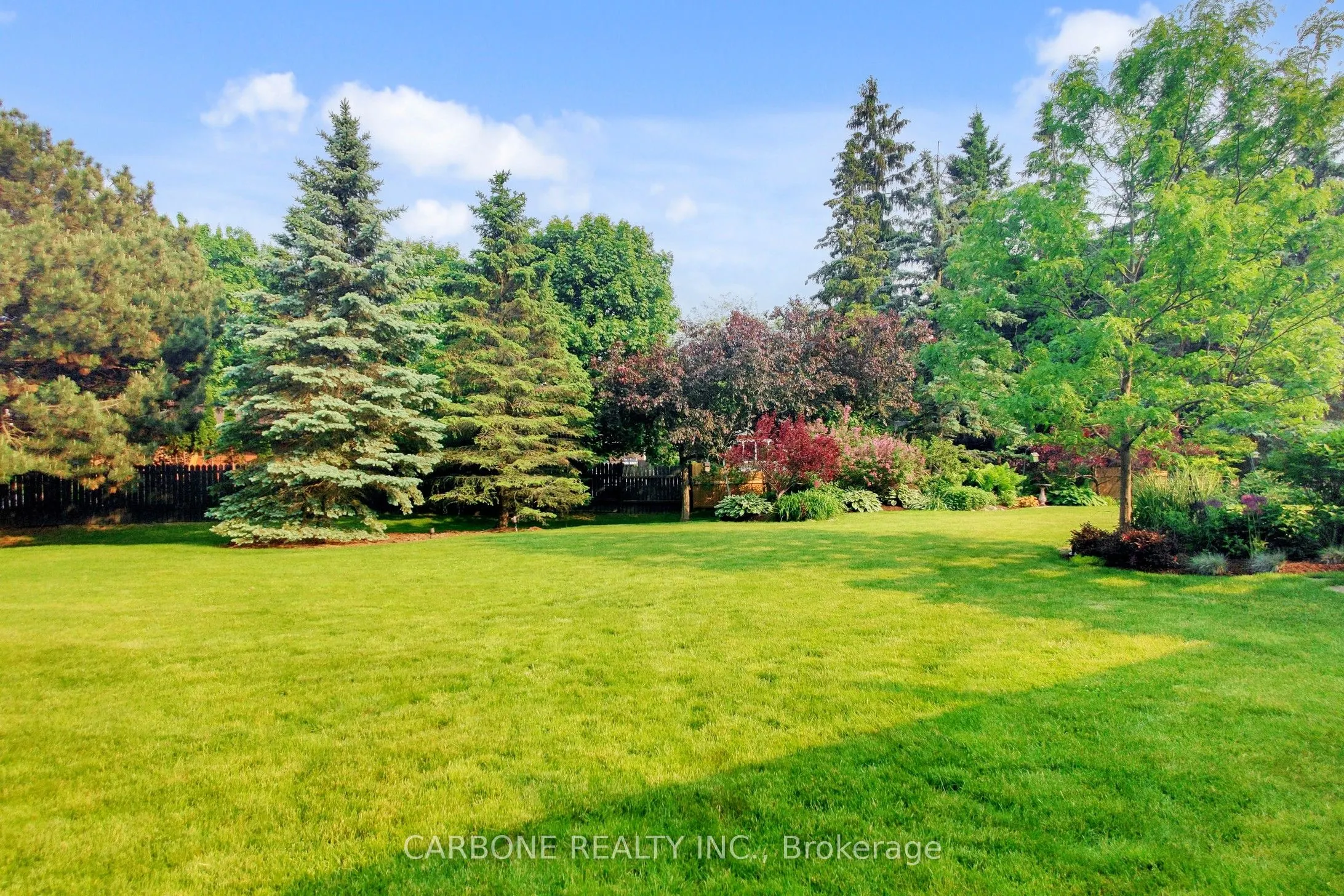 335 Forde Crescent