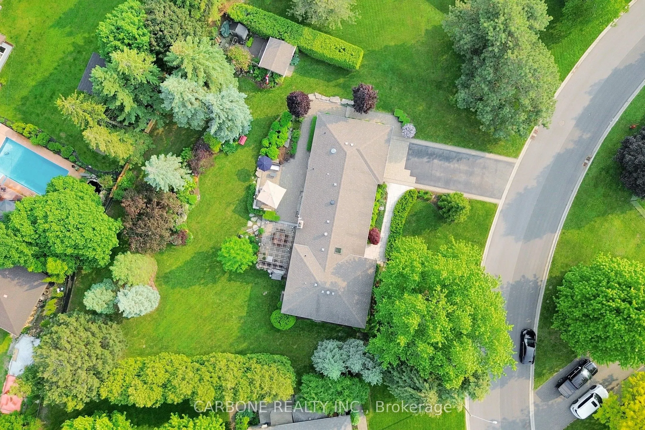 335 Forde Crescent