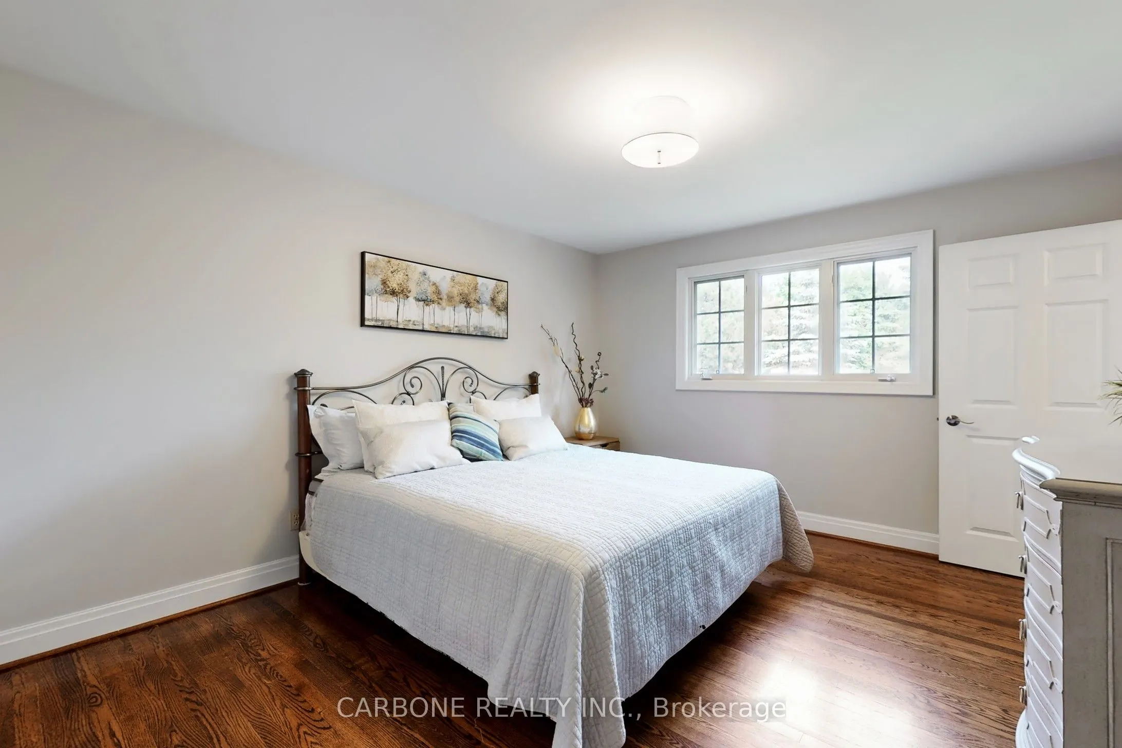 335 Forde Crescent