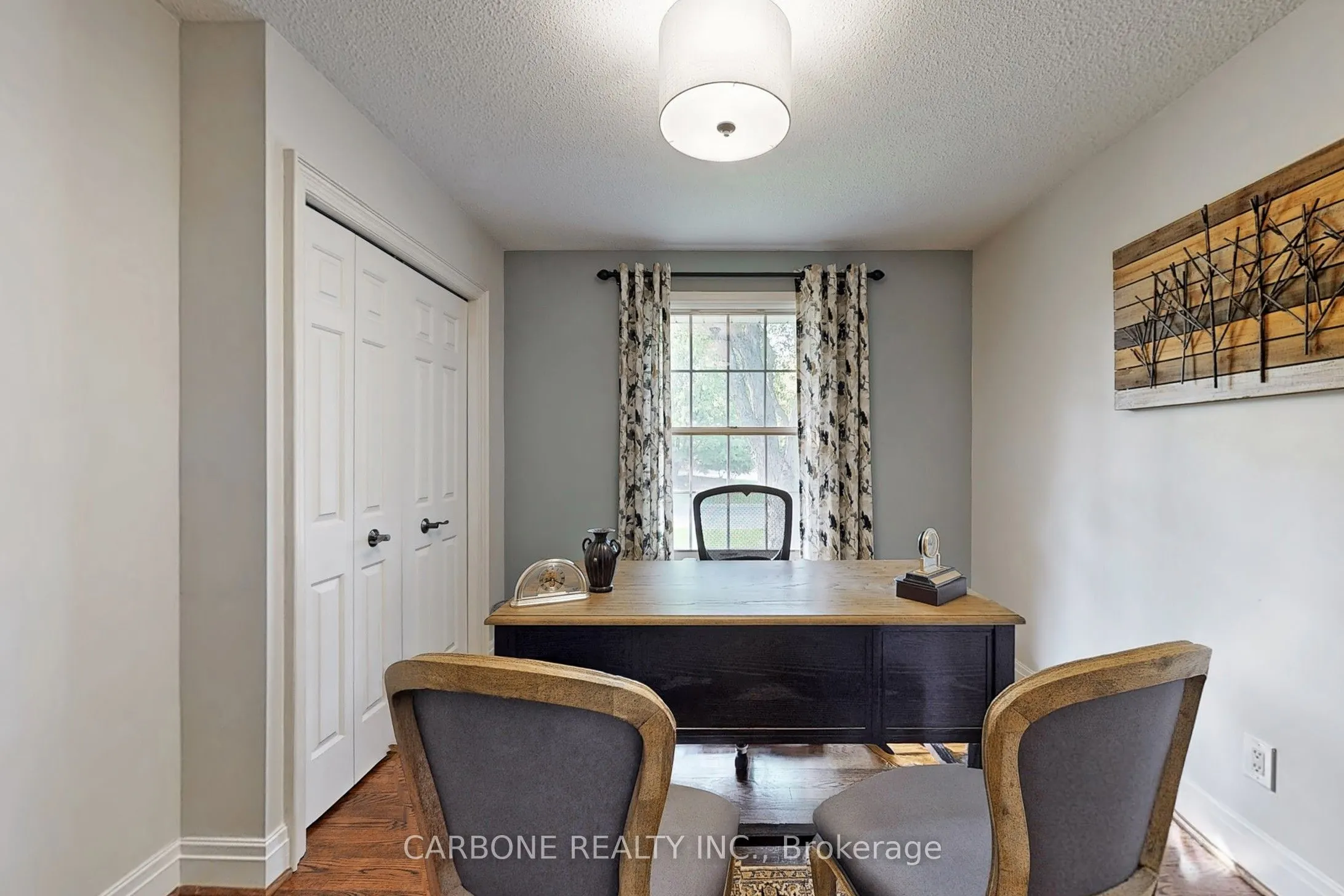 335 Forde Crescent