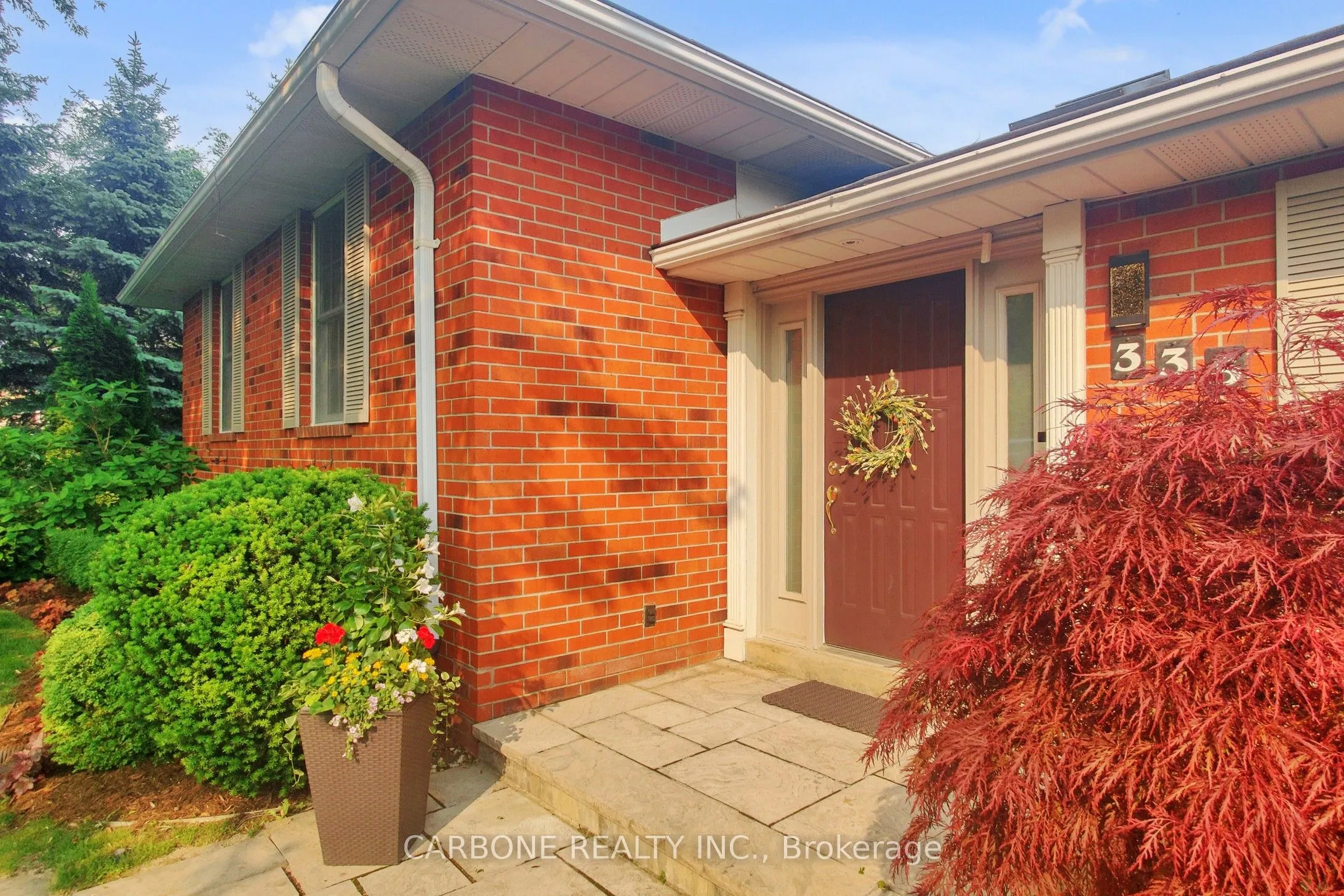 335 Forde Crescent