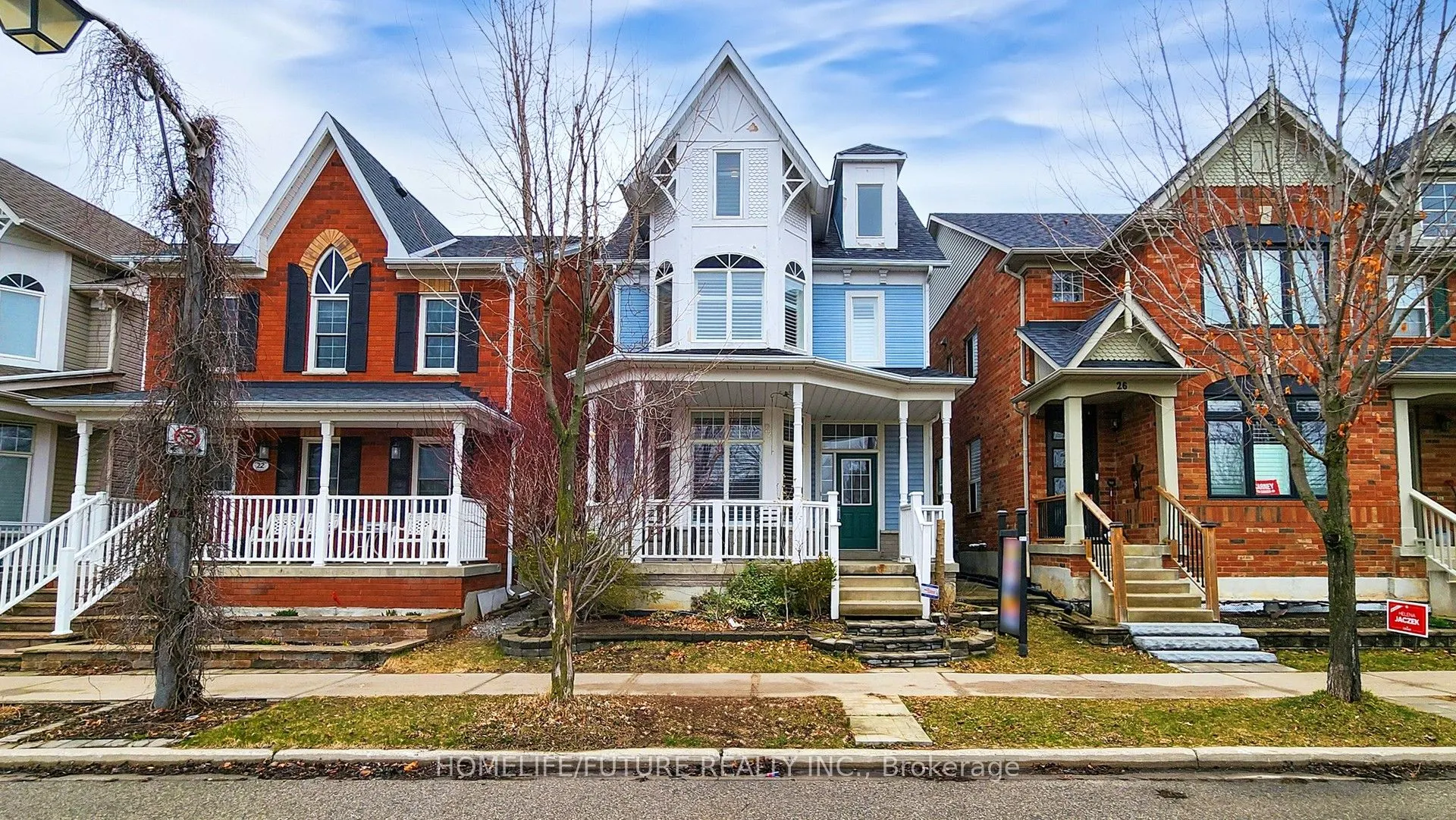 24 Christian Reesor Park, #Ave