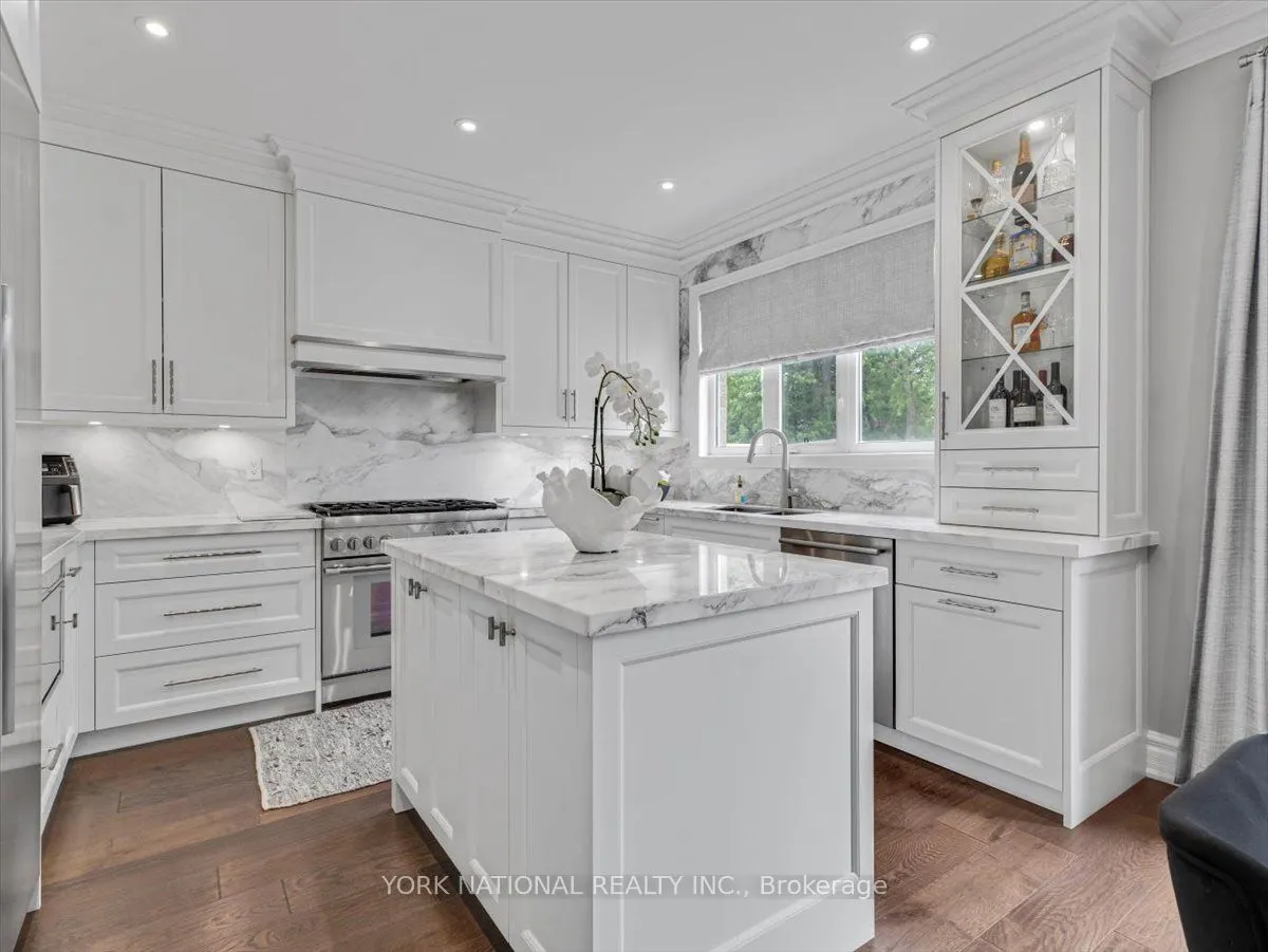 37 Barberry Crescent