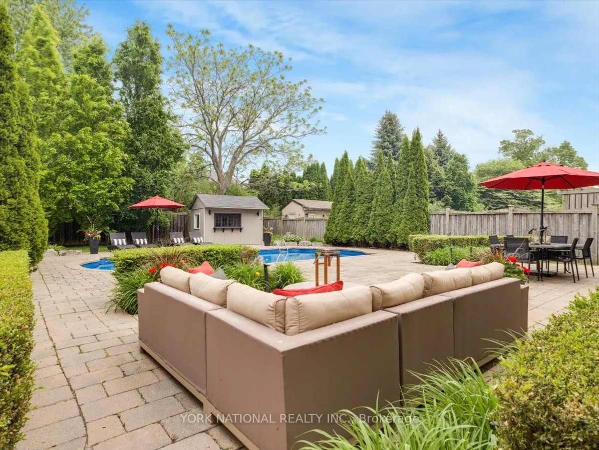 37 Barberry Crescent