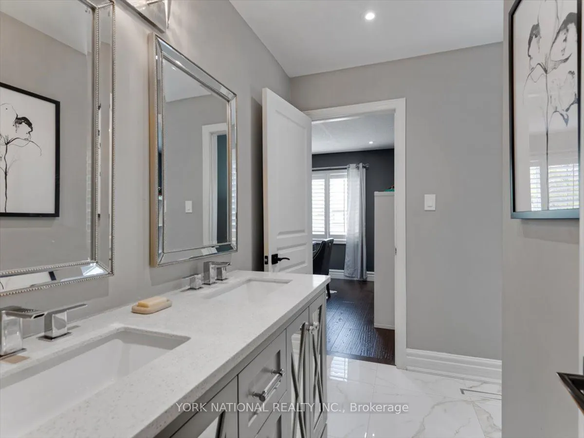 37 Barberry Crescent
