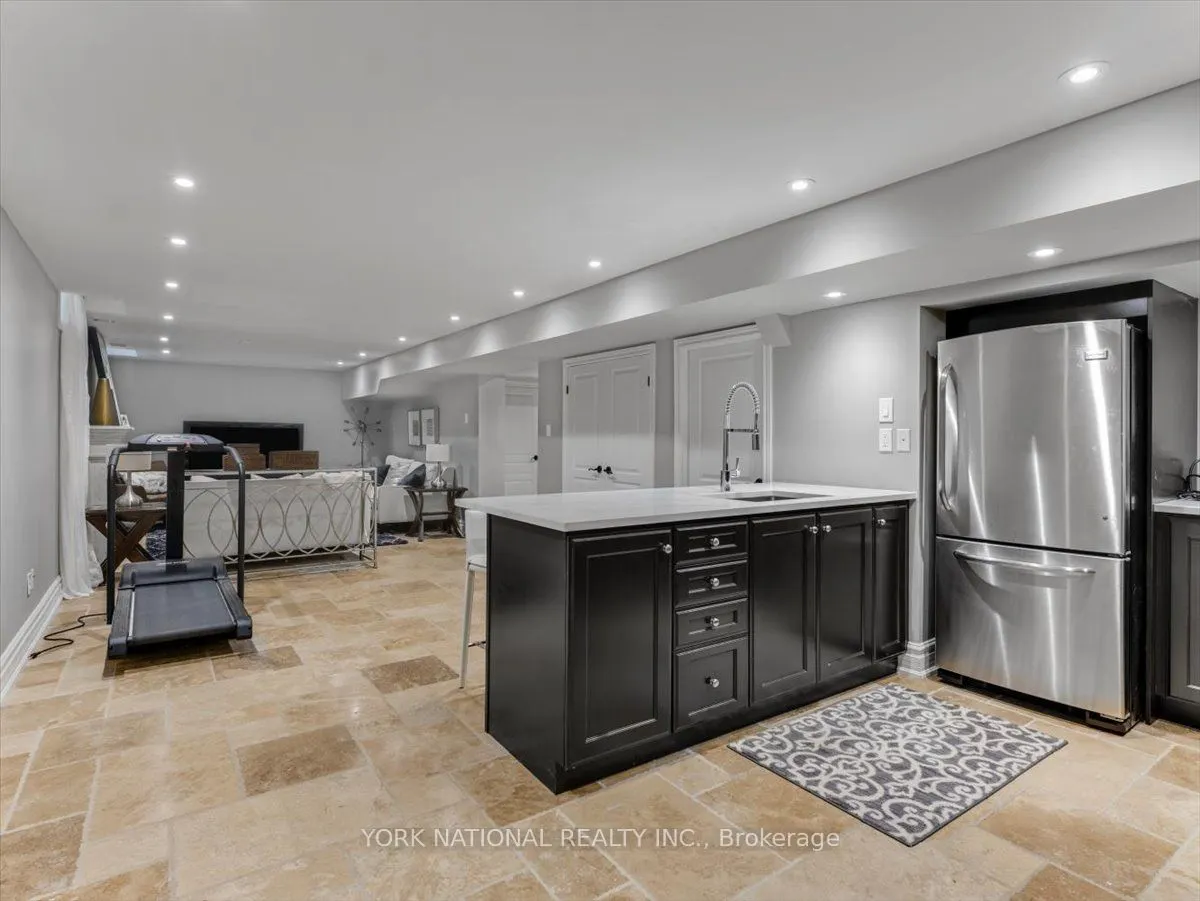 37 Barberry Crescent