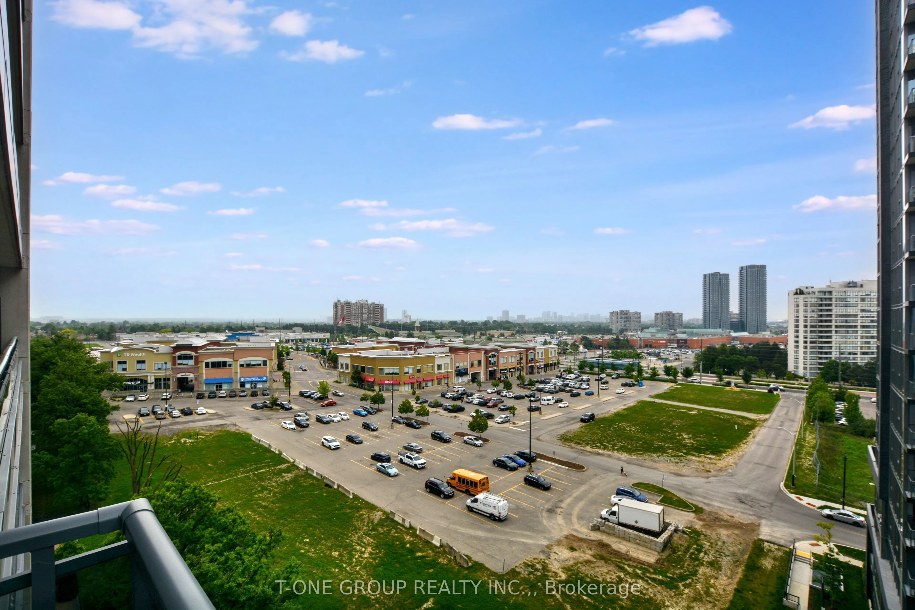 85 North Park Road, #908
