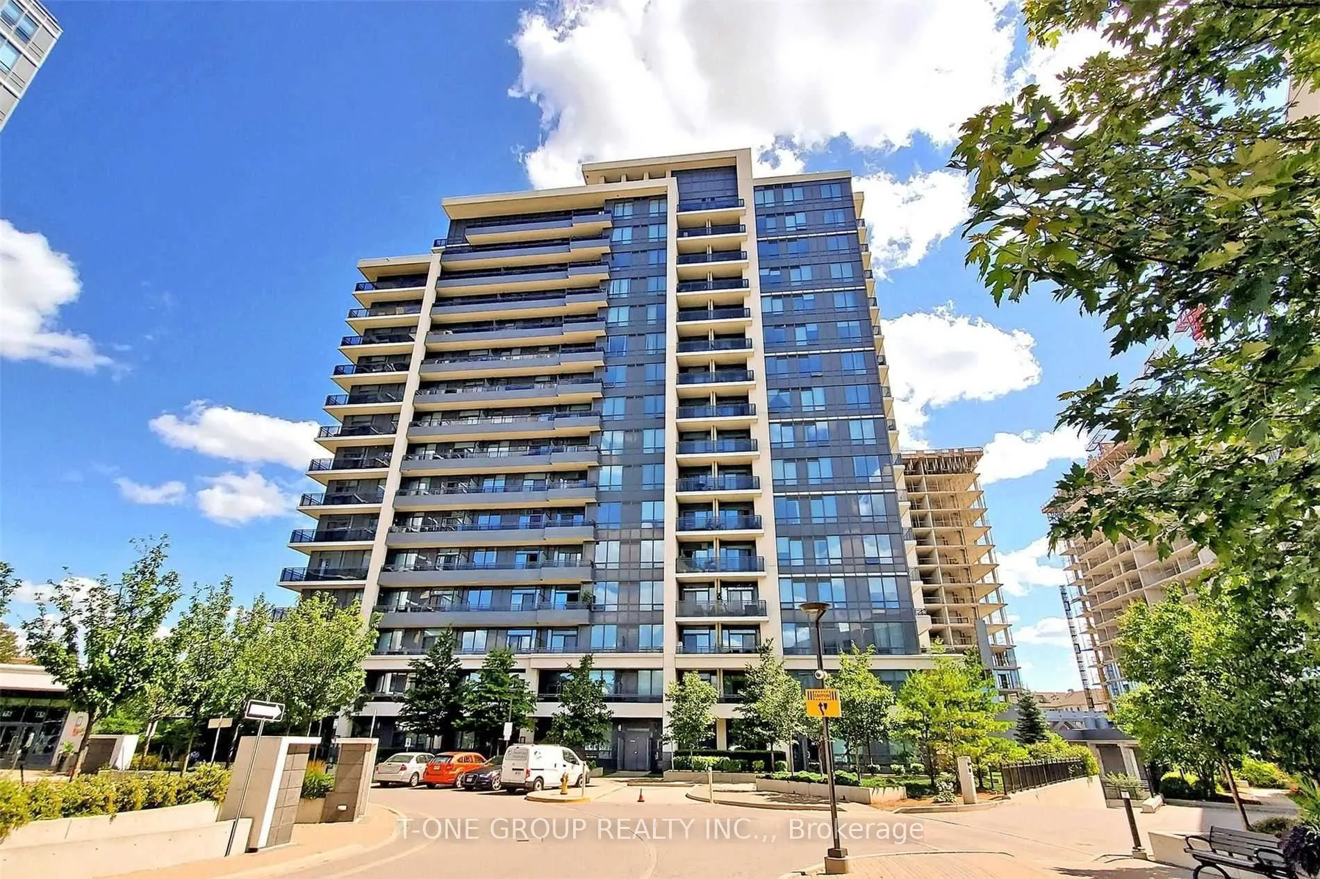 85 North Park Road, #908