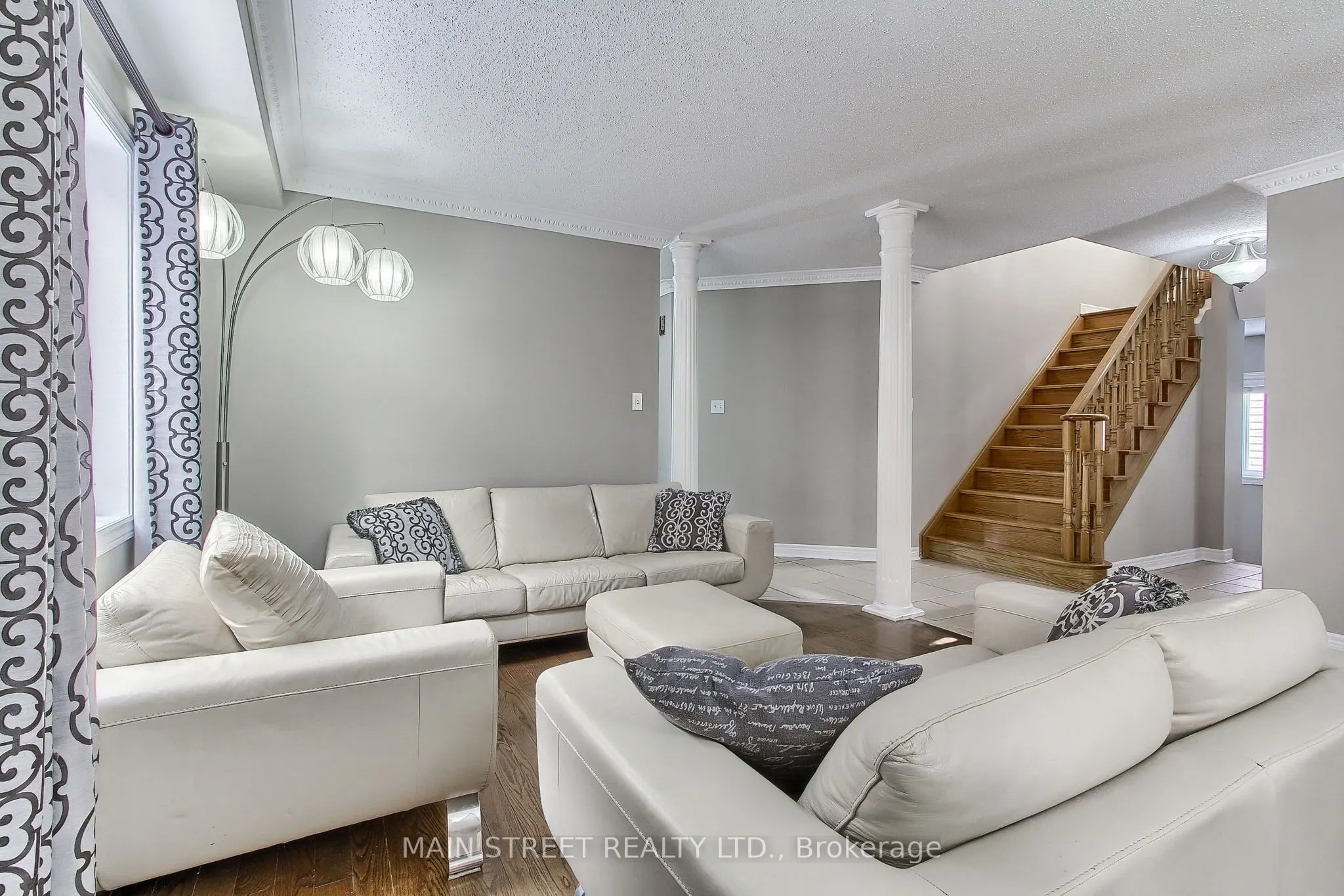 46 Silverstone Crescent