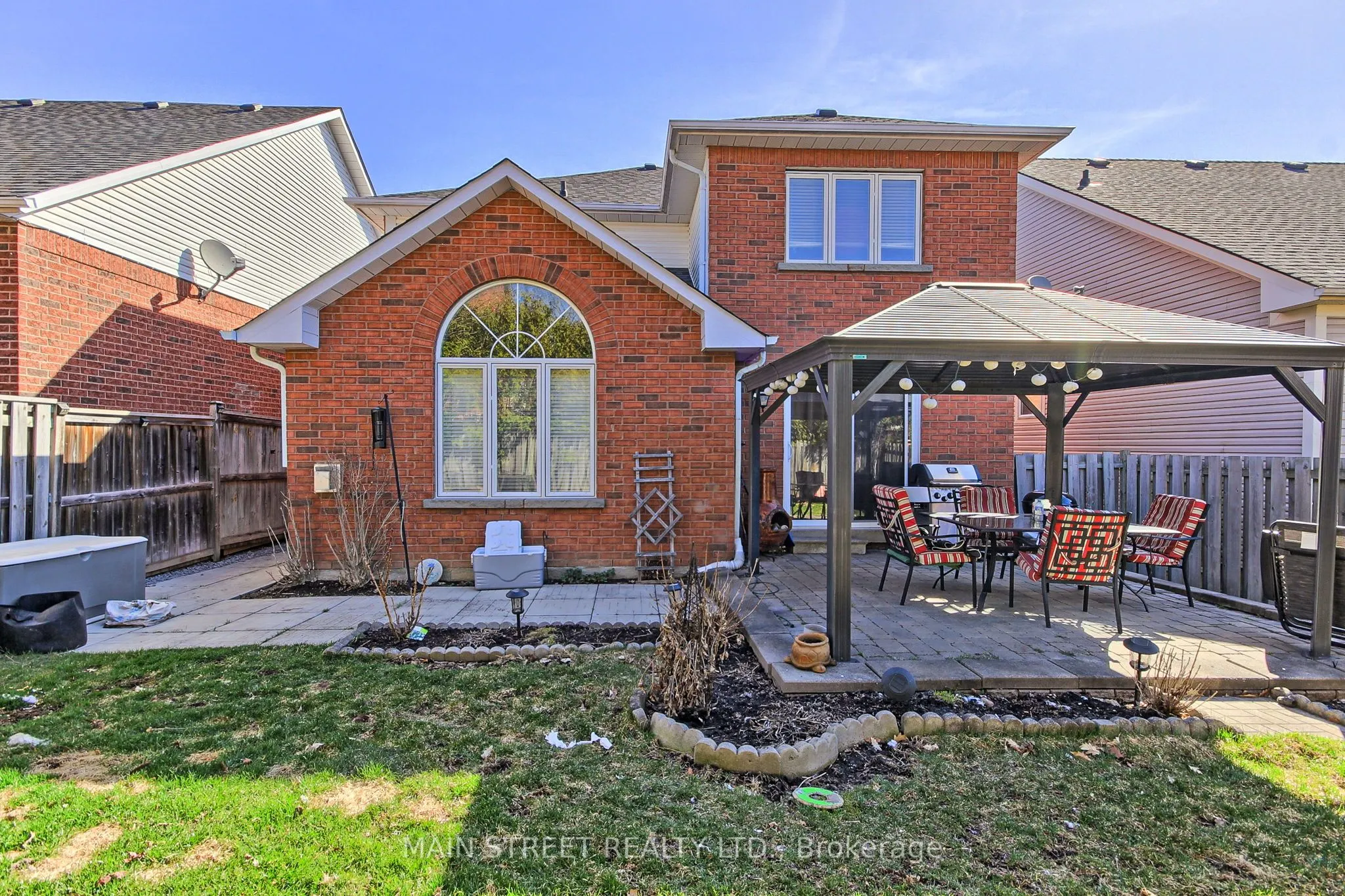 46 Silverstone Crescent