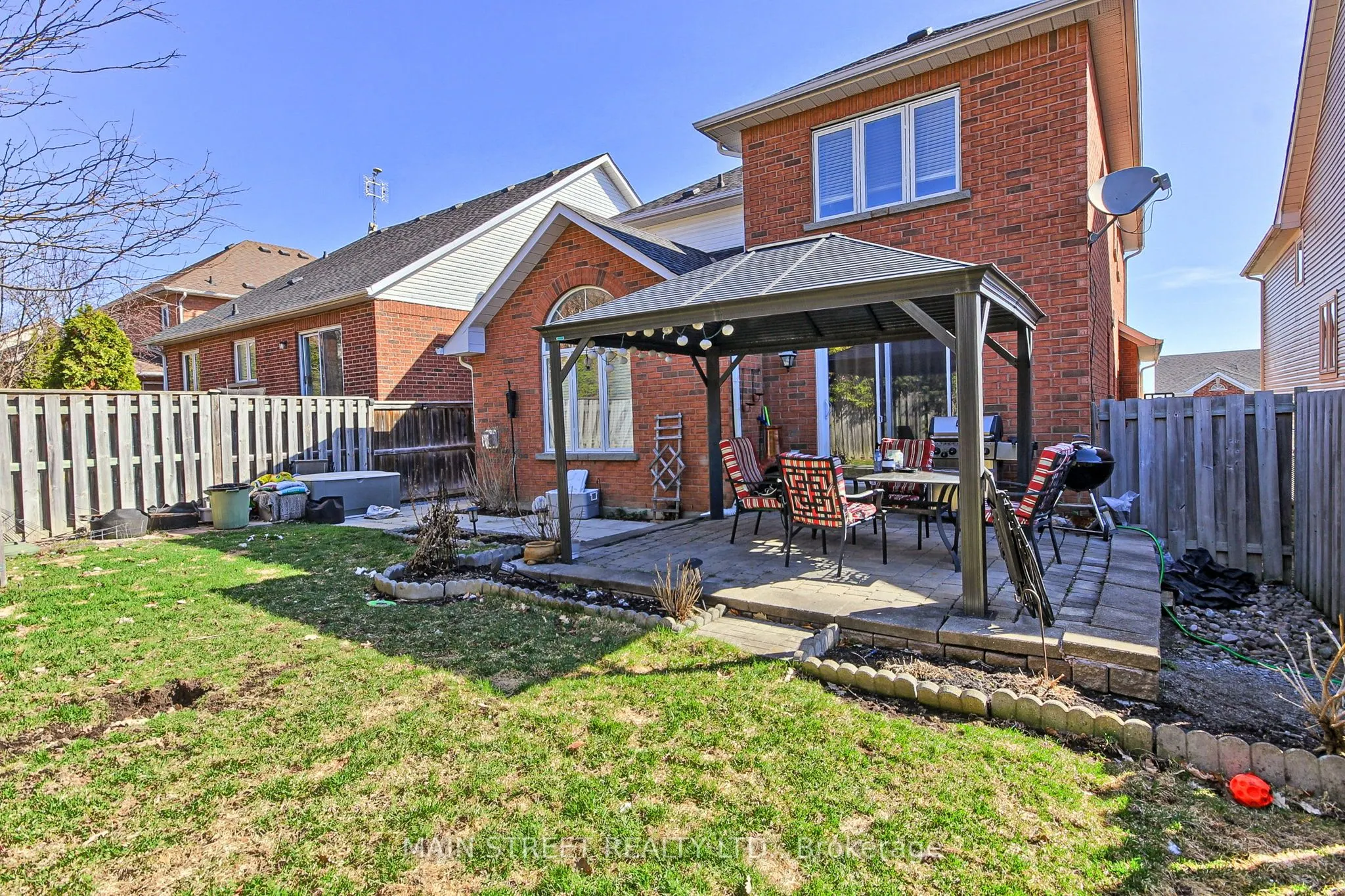 46 Silverstone Crescent