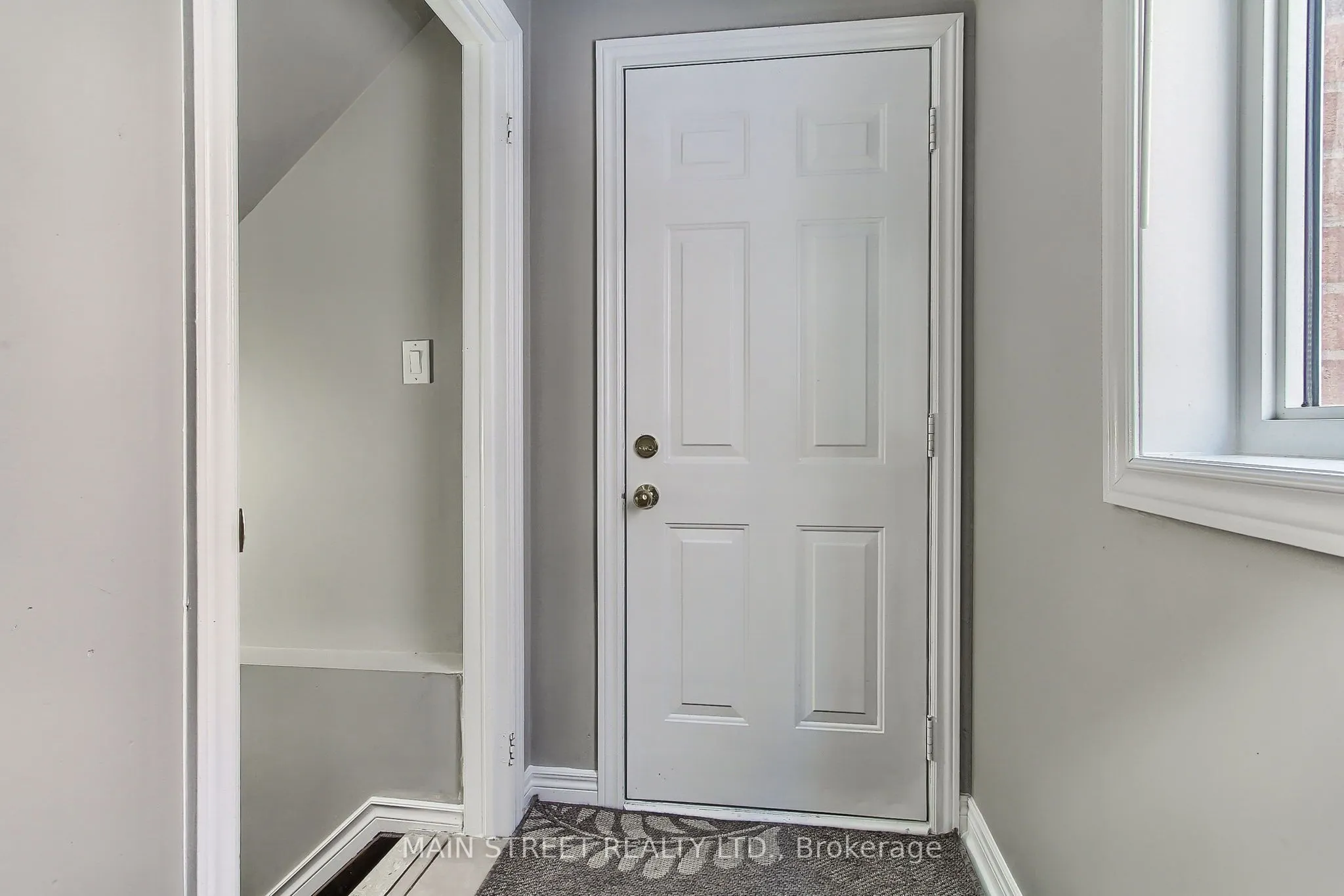 46 Silverstone Crescent