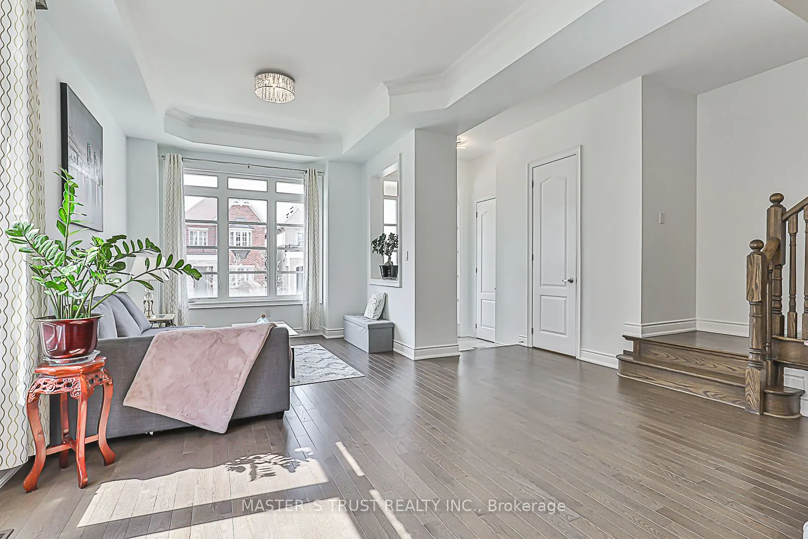 172 Paradelle Drive