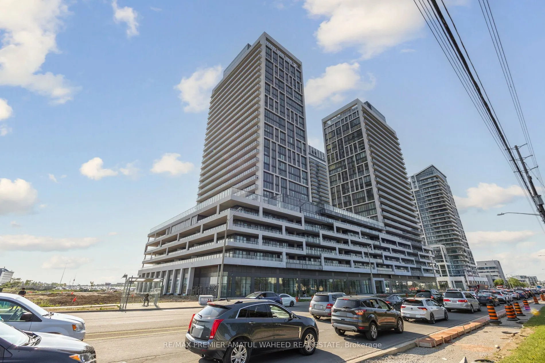 8960 Jane Street, #2121