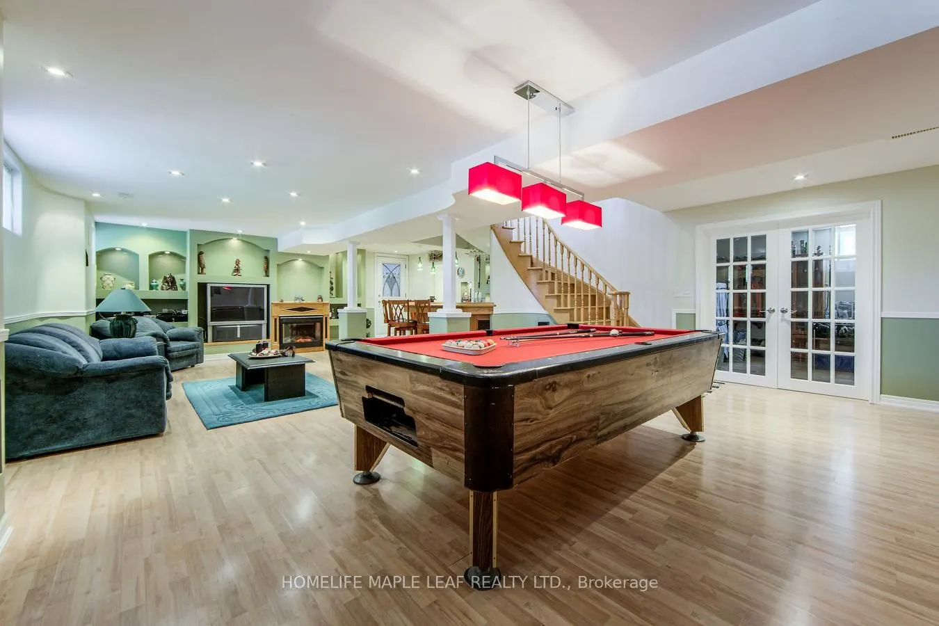 37 Saint Avenue