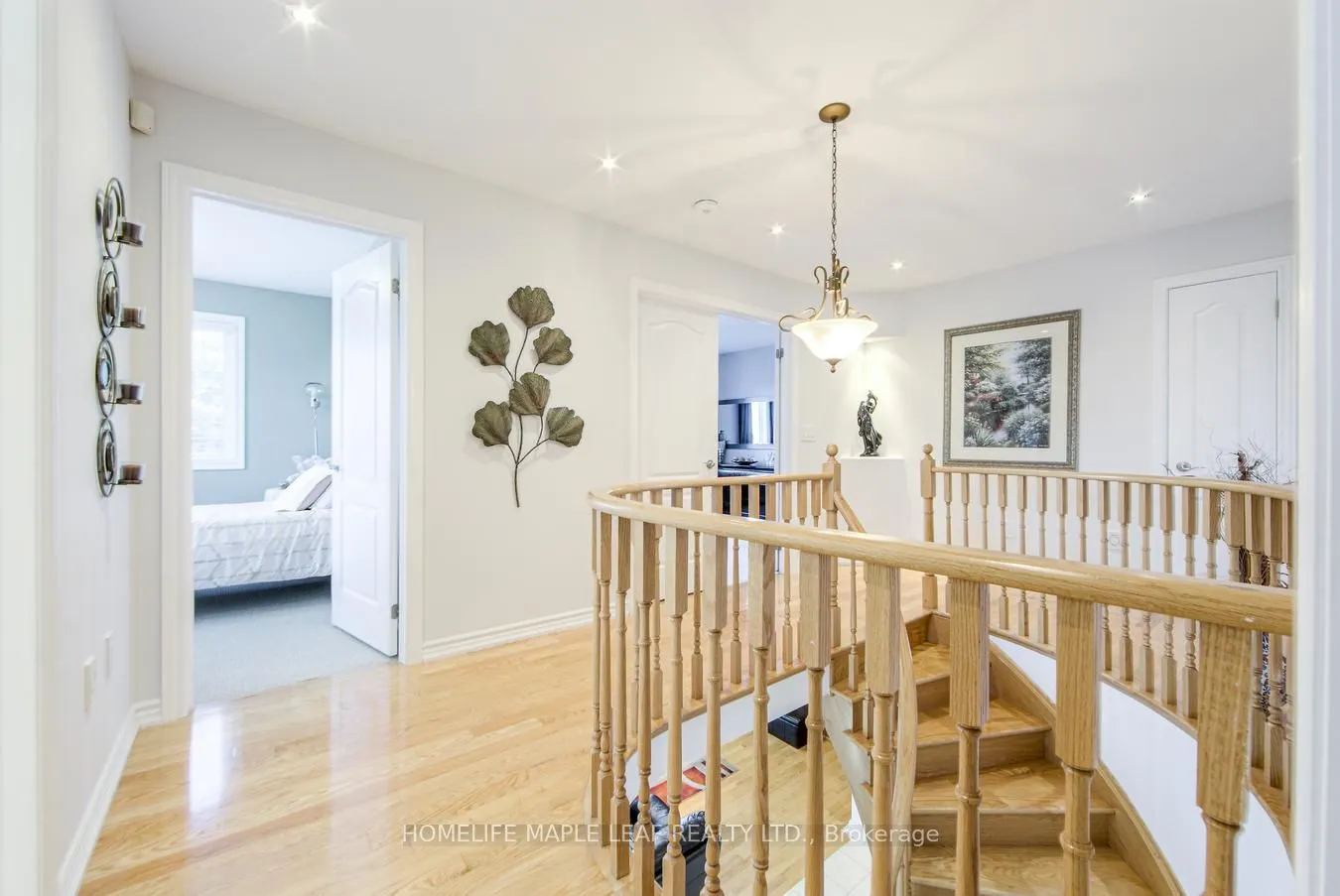 37 Saint Avenue