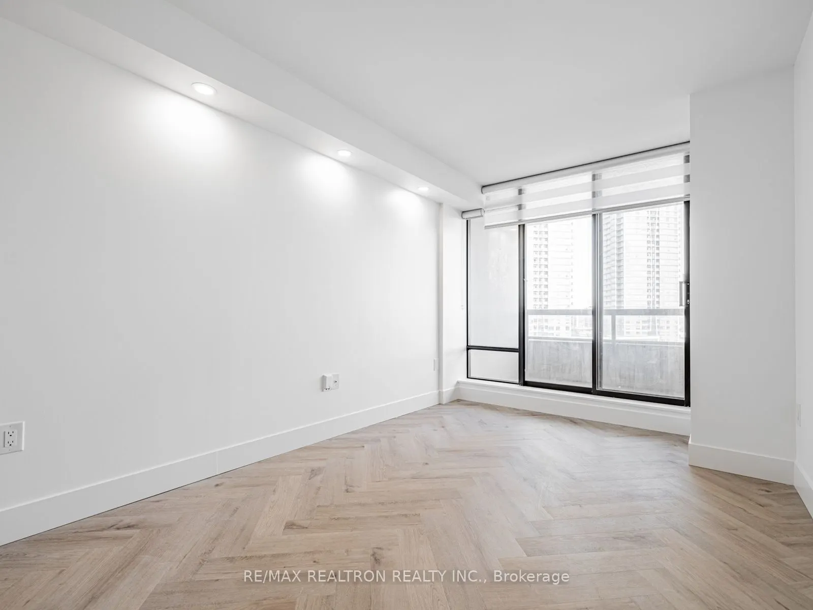 7420 Bathurst Street N, #1611