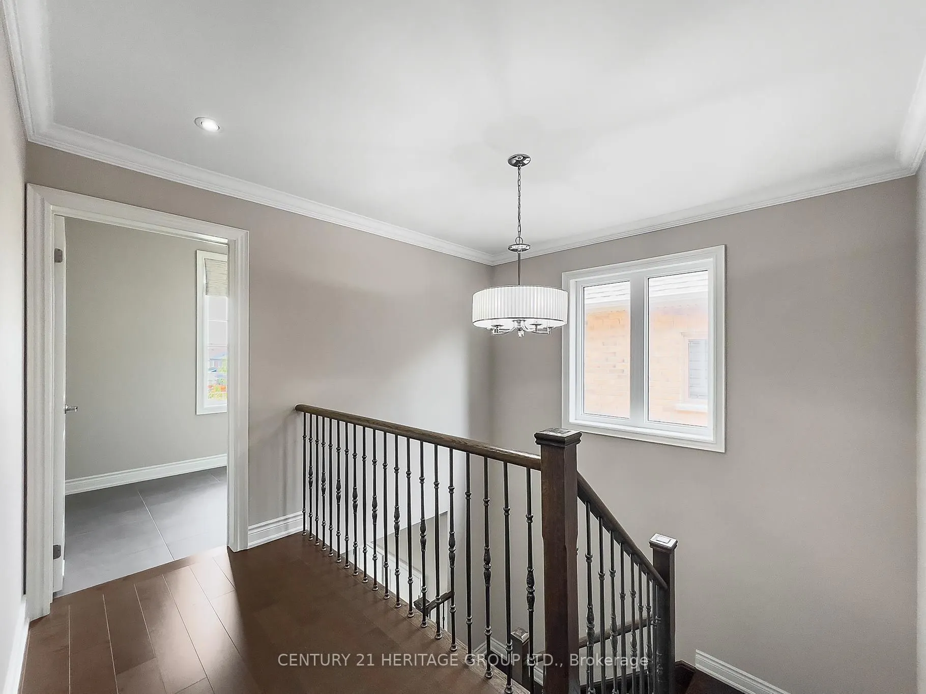 20 Barrow Avenue
