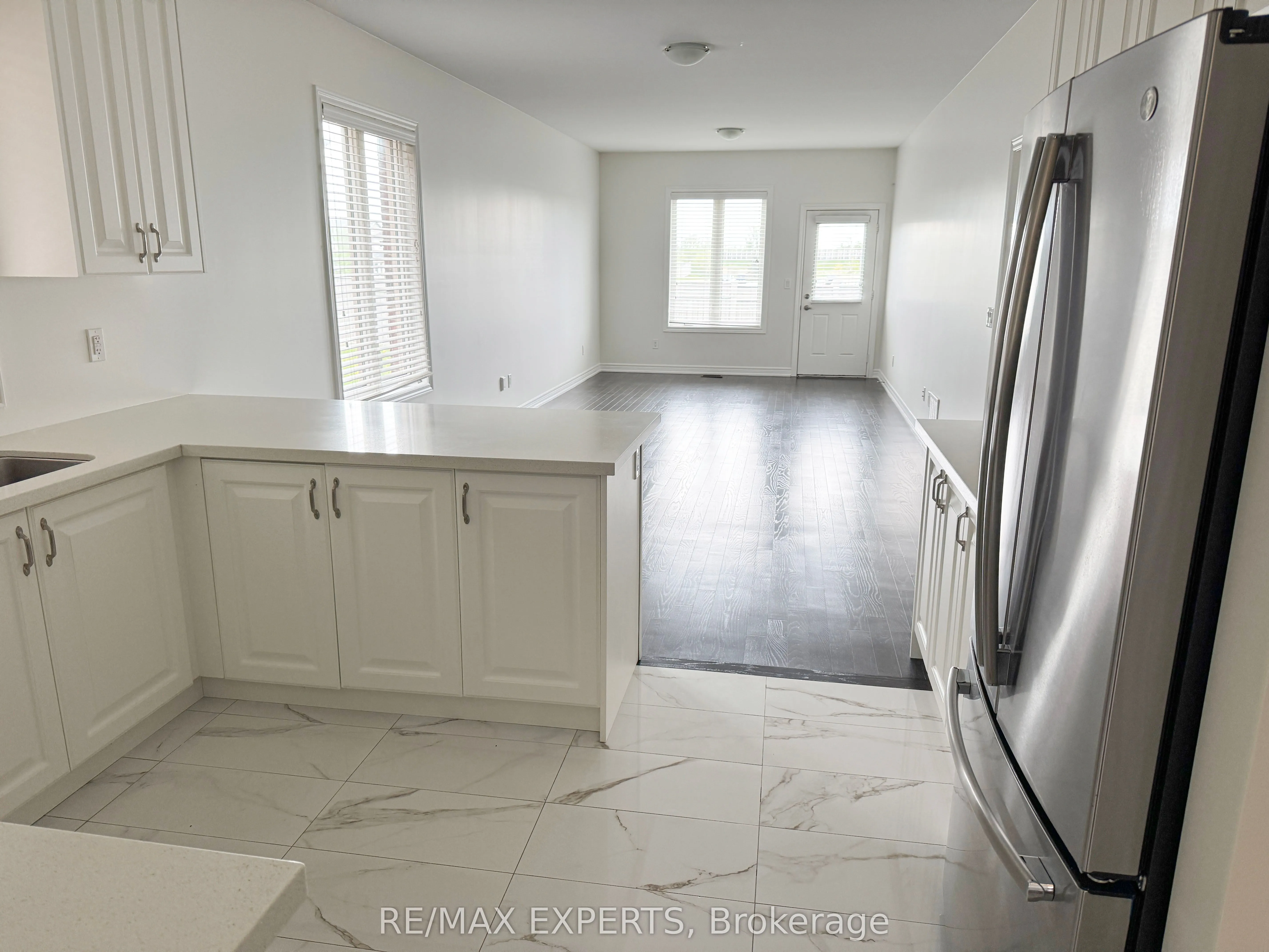 91 Kingsmere Crescent