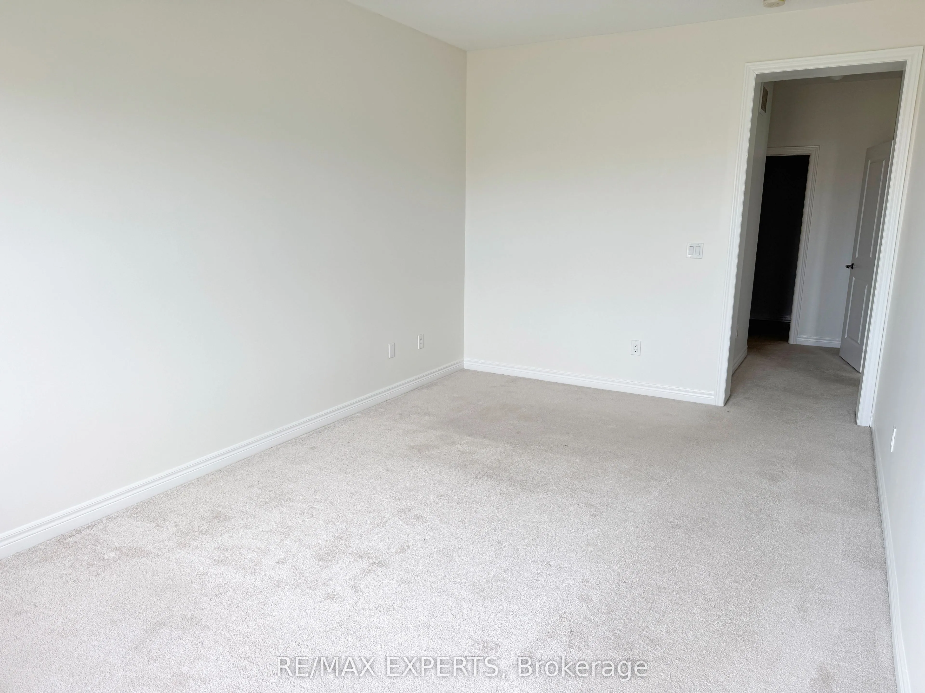 91 Kingsmere Crescent