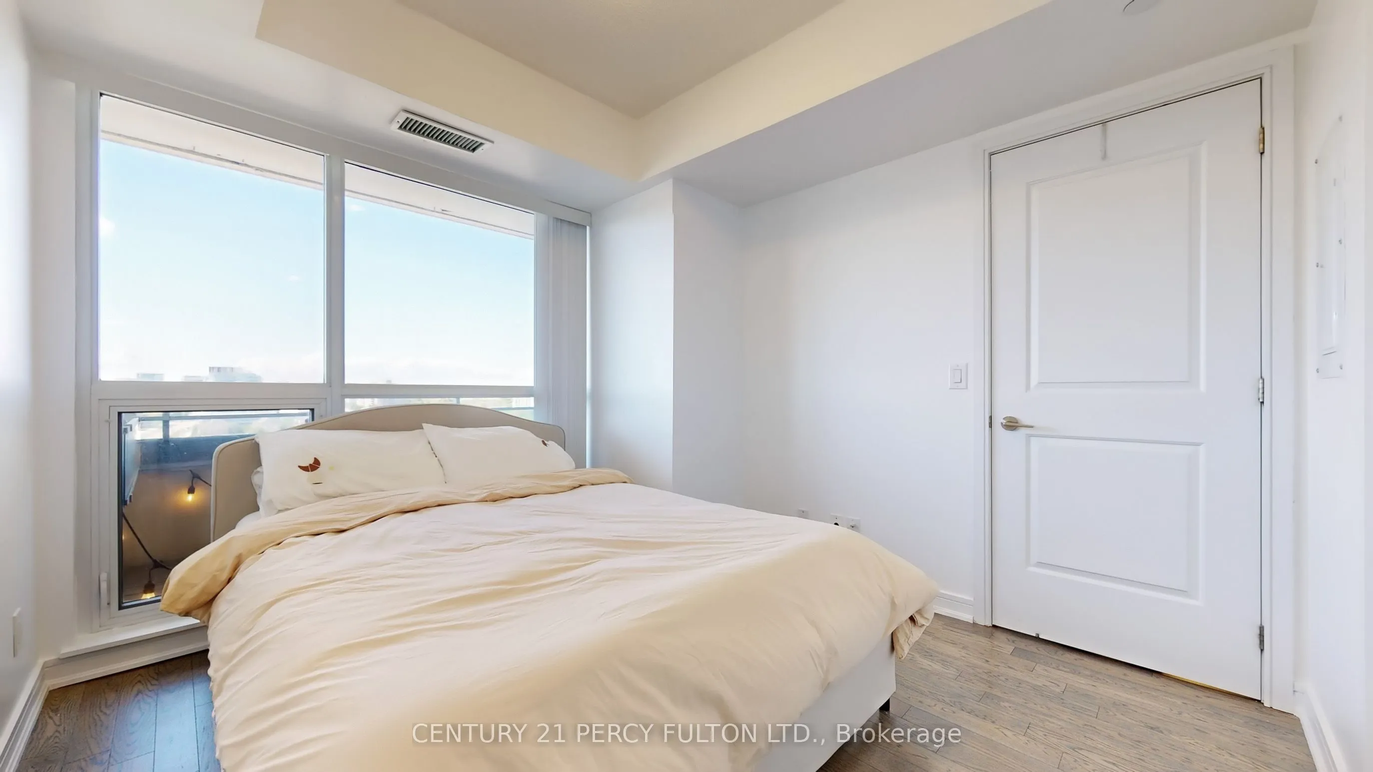 9201 Yonge Street, #1204