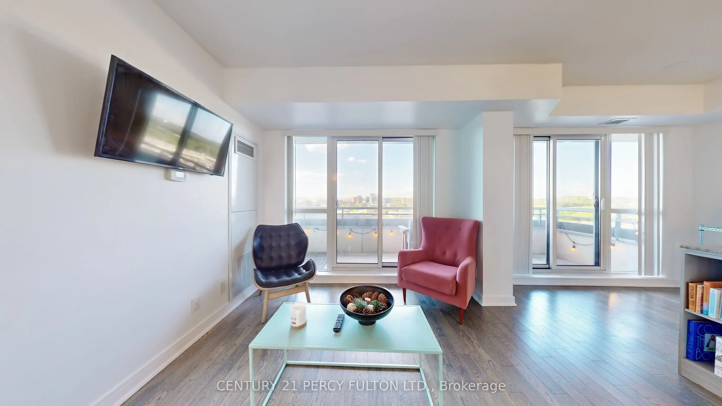 9201 Yonge Street, #1204