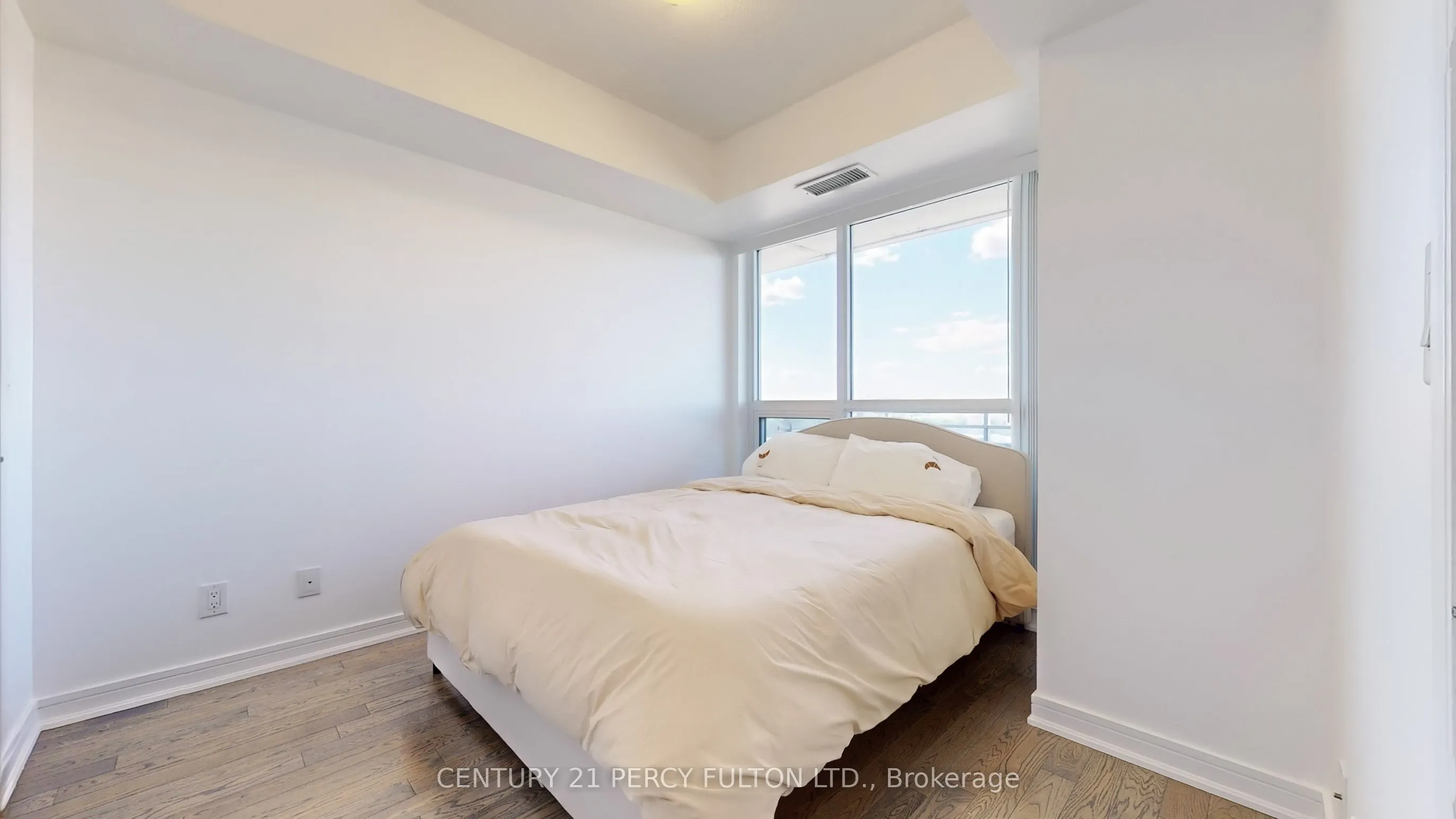 9201 Yonge Street, #1204