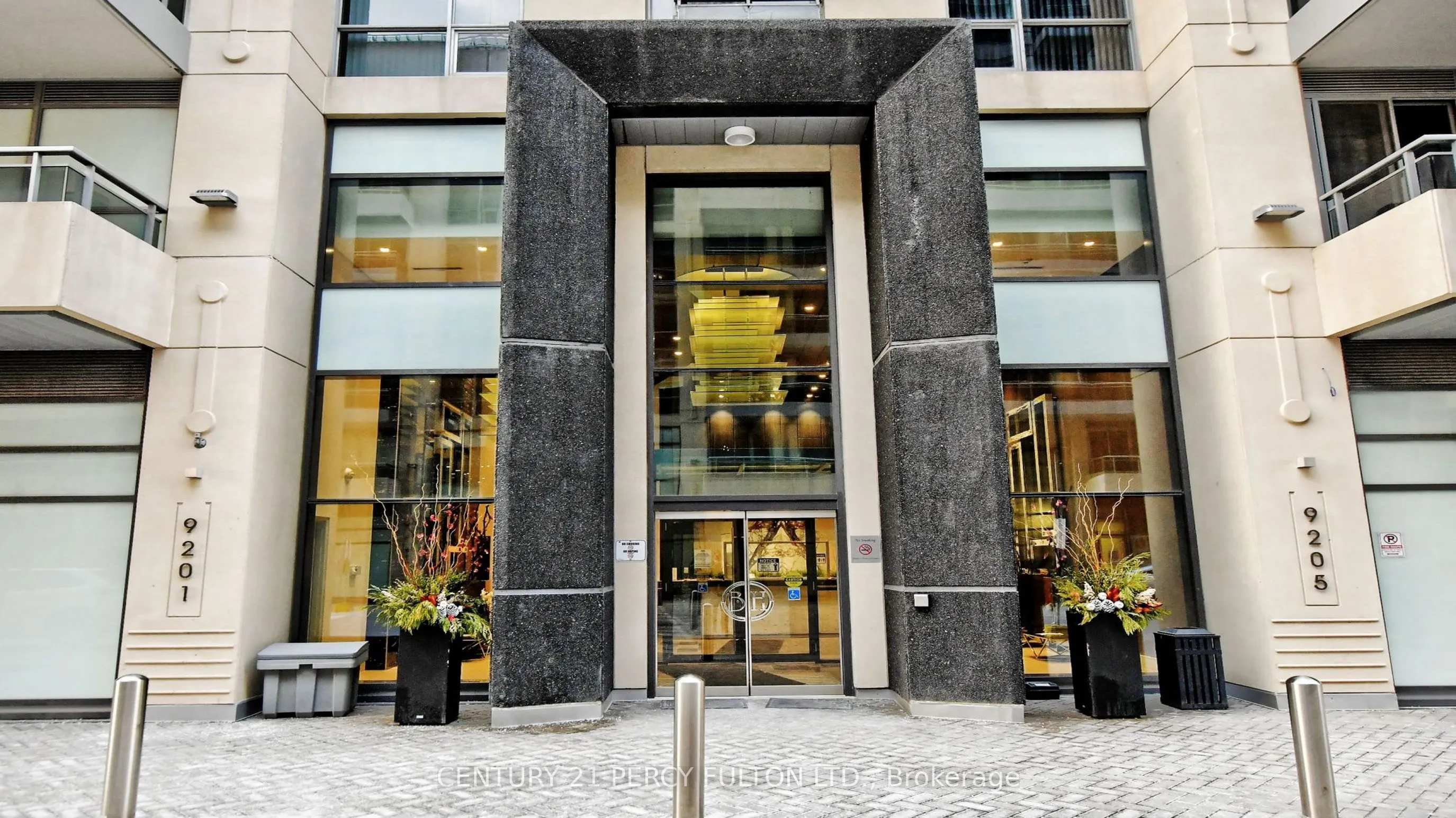 9201 Yonge Street, #1204