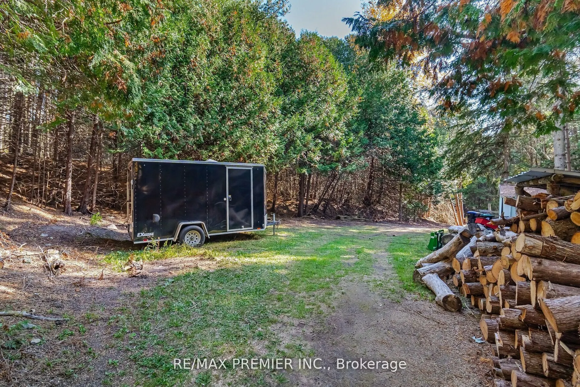 4904 10th Side Road