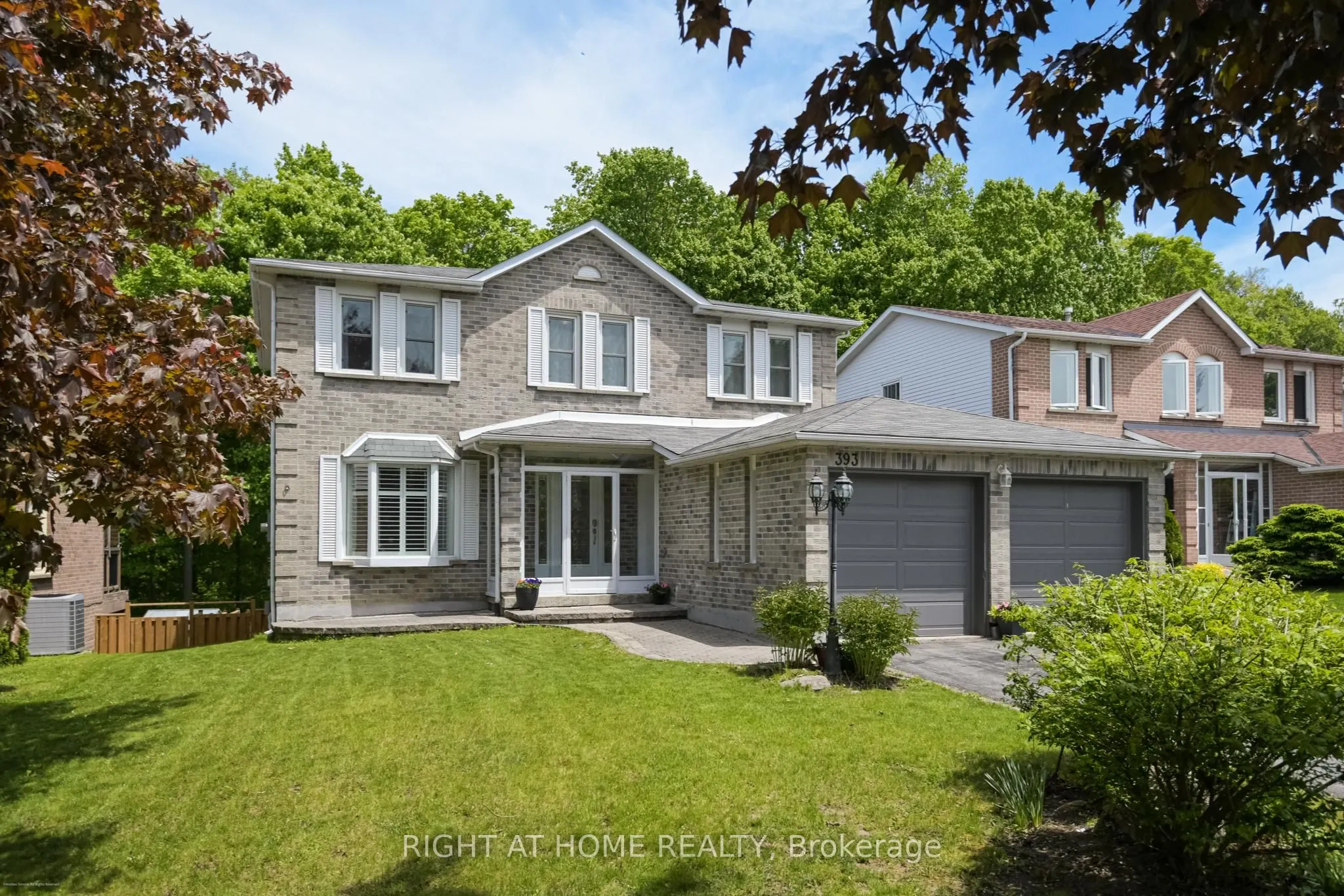 393 Vanden Bergh Boulevard