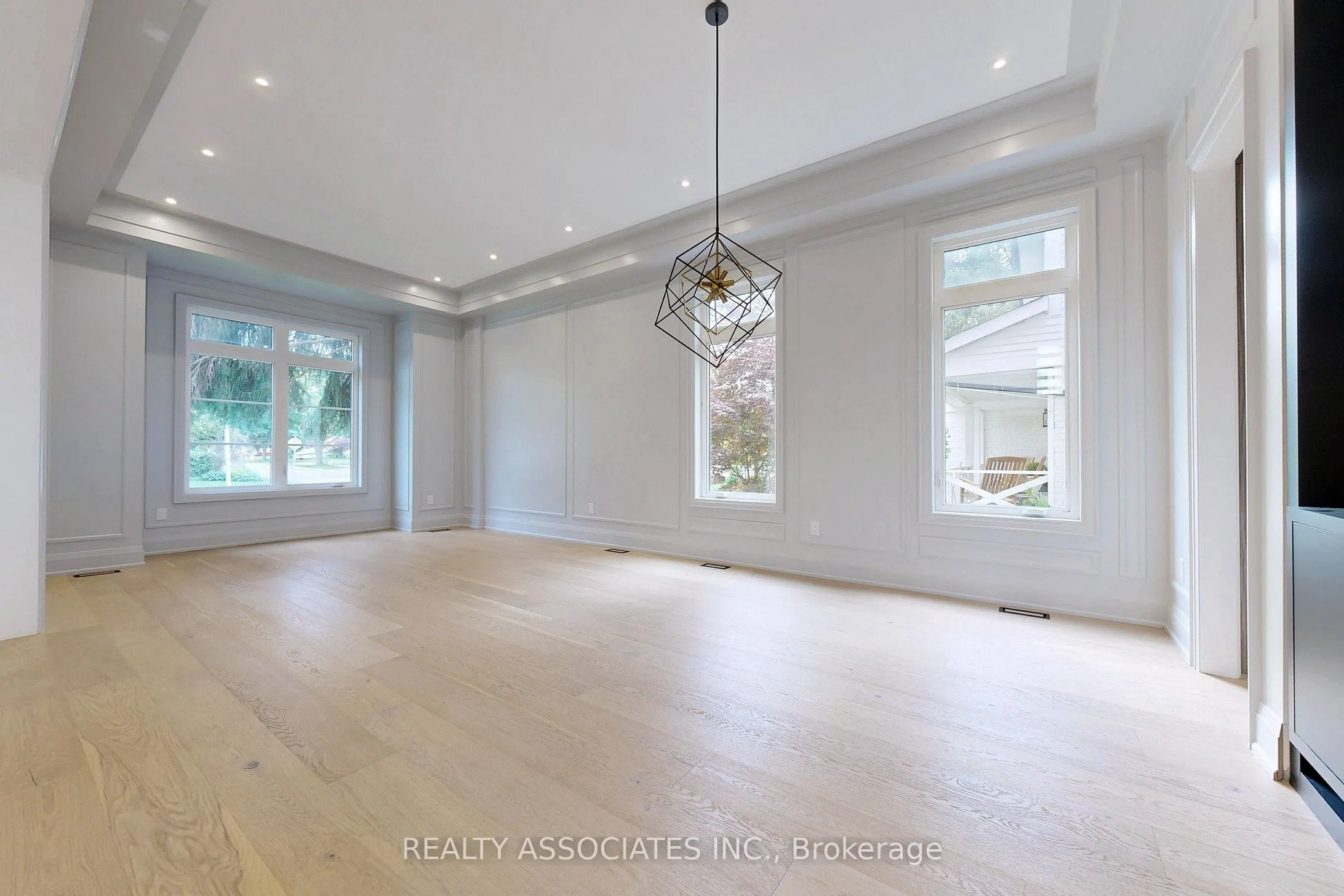 32 Cossar Avenue