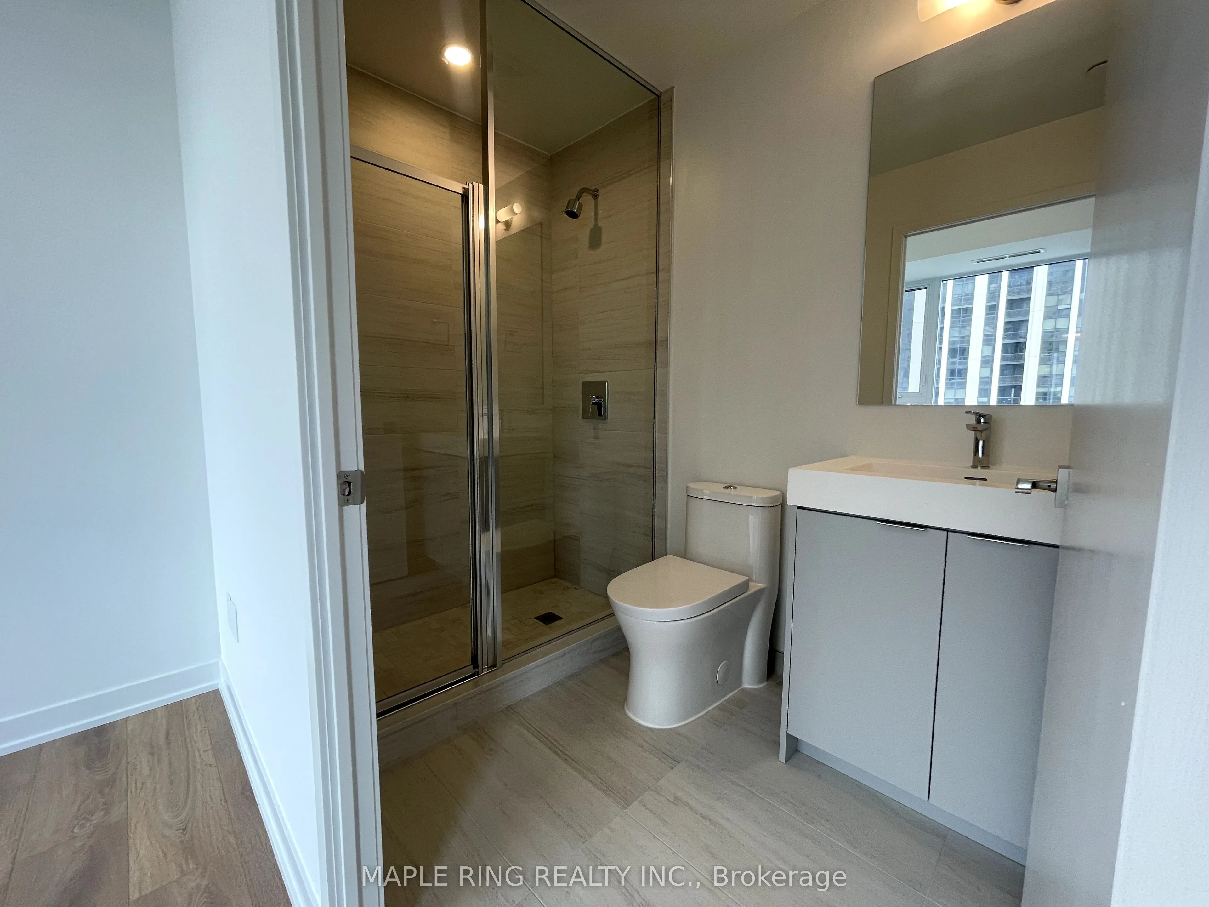 10 Abeja Street, #1418