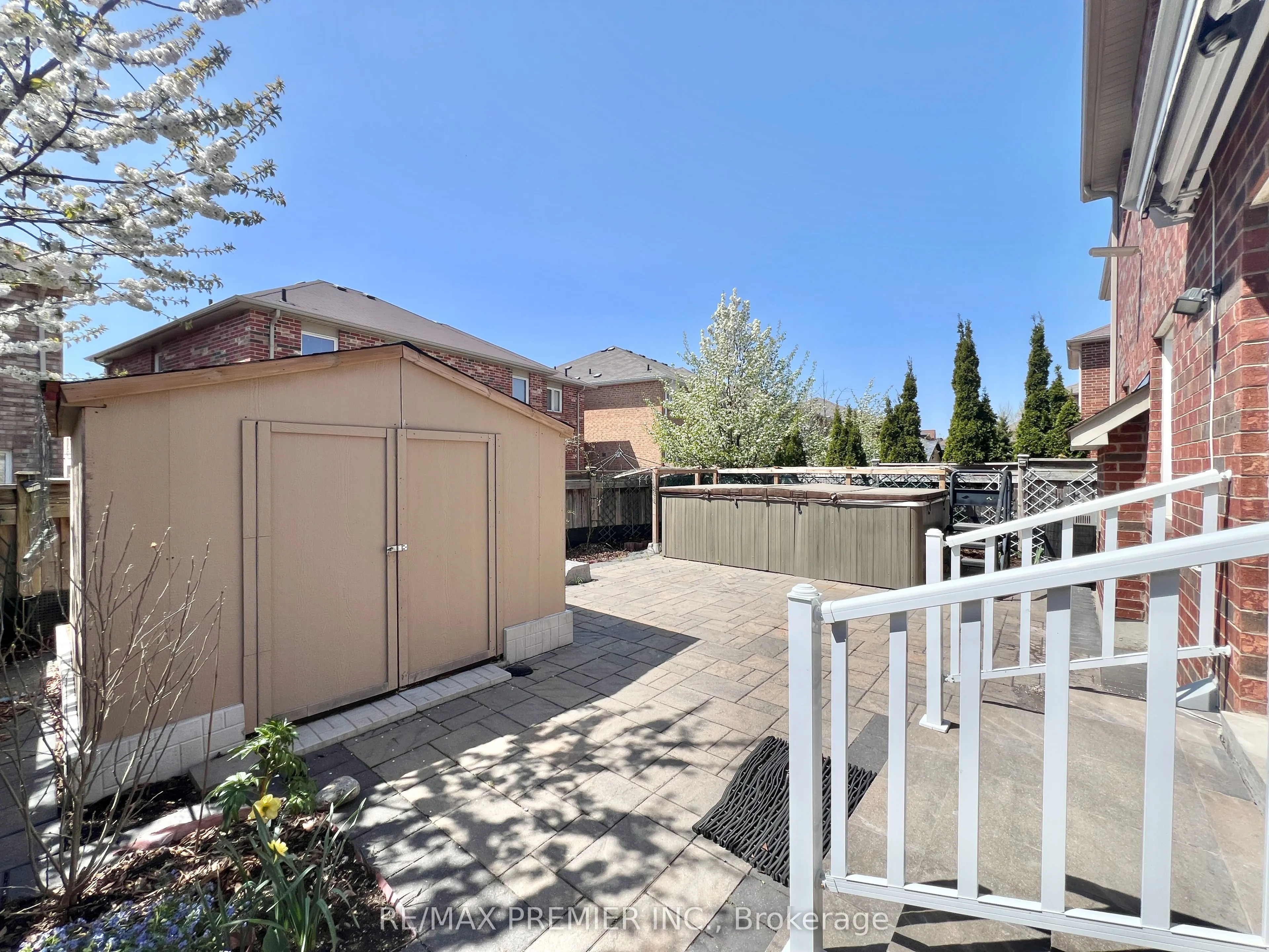 155 Penndutch Circle