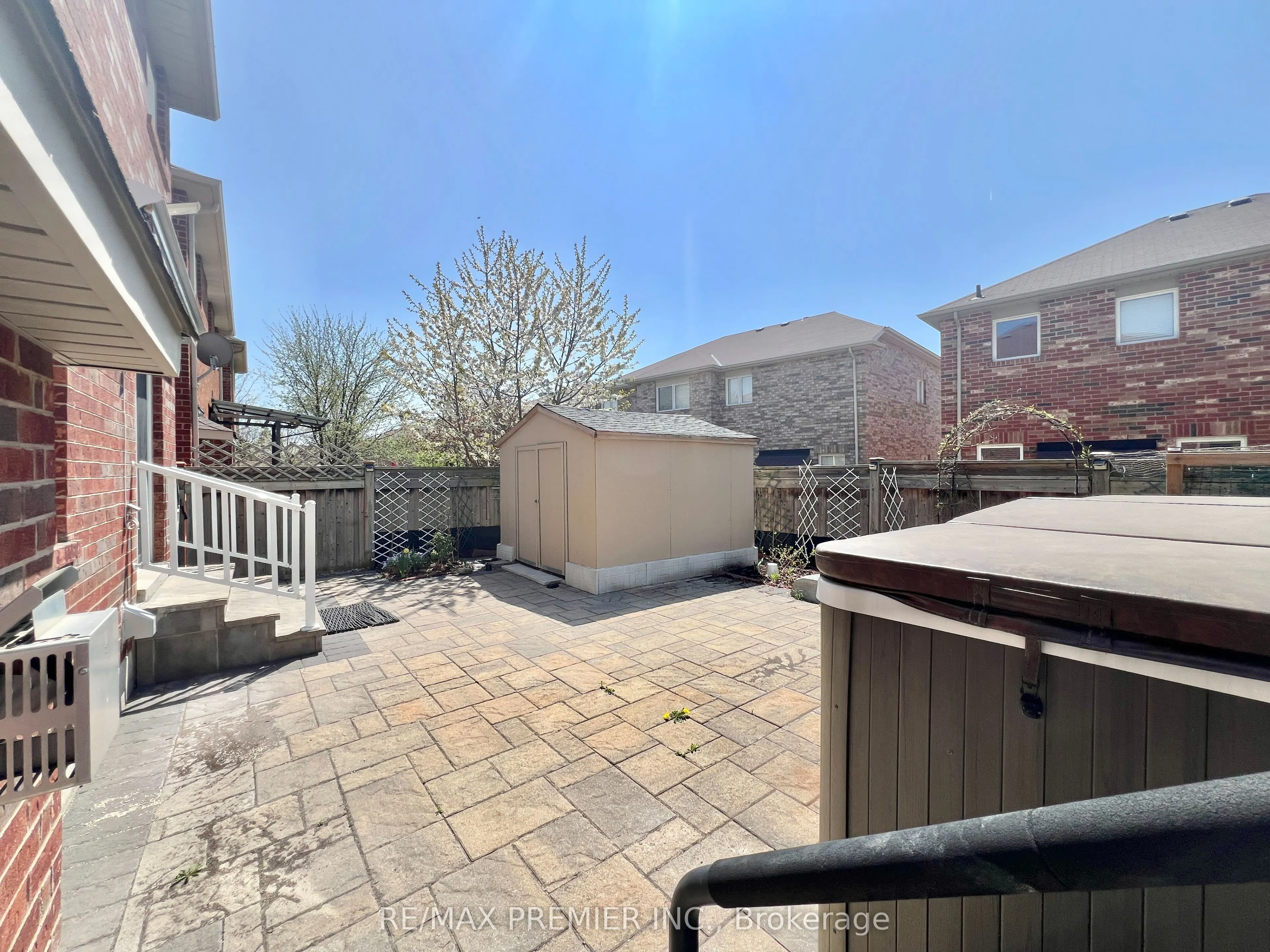 155 Penndutch Circle