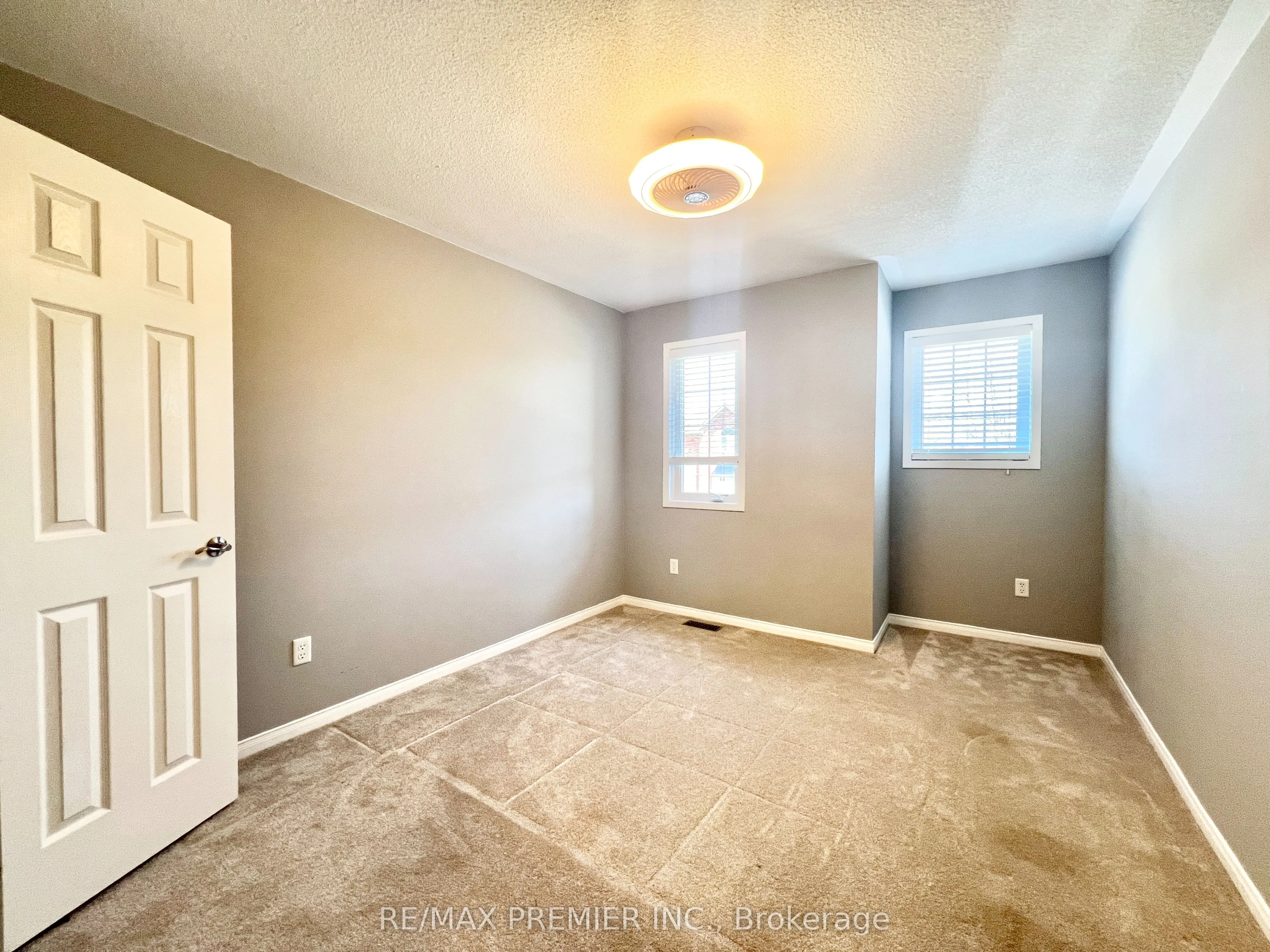 155 Penndutch Circle