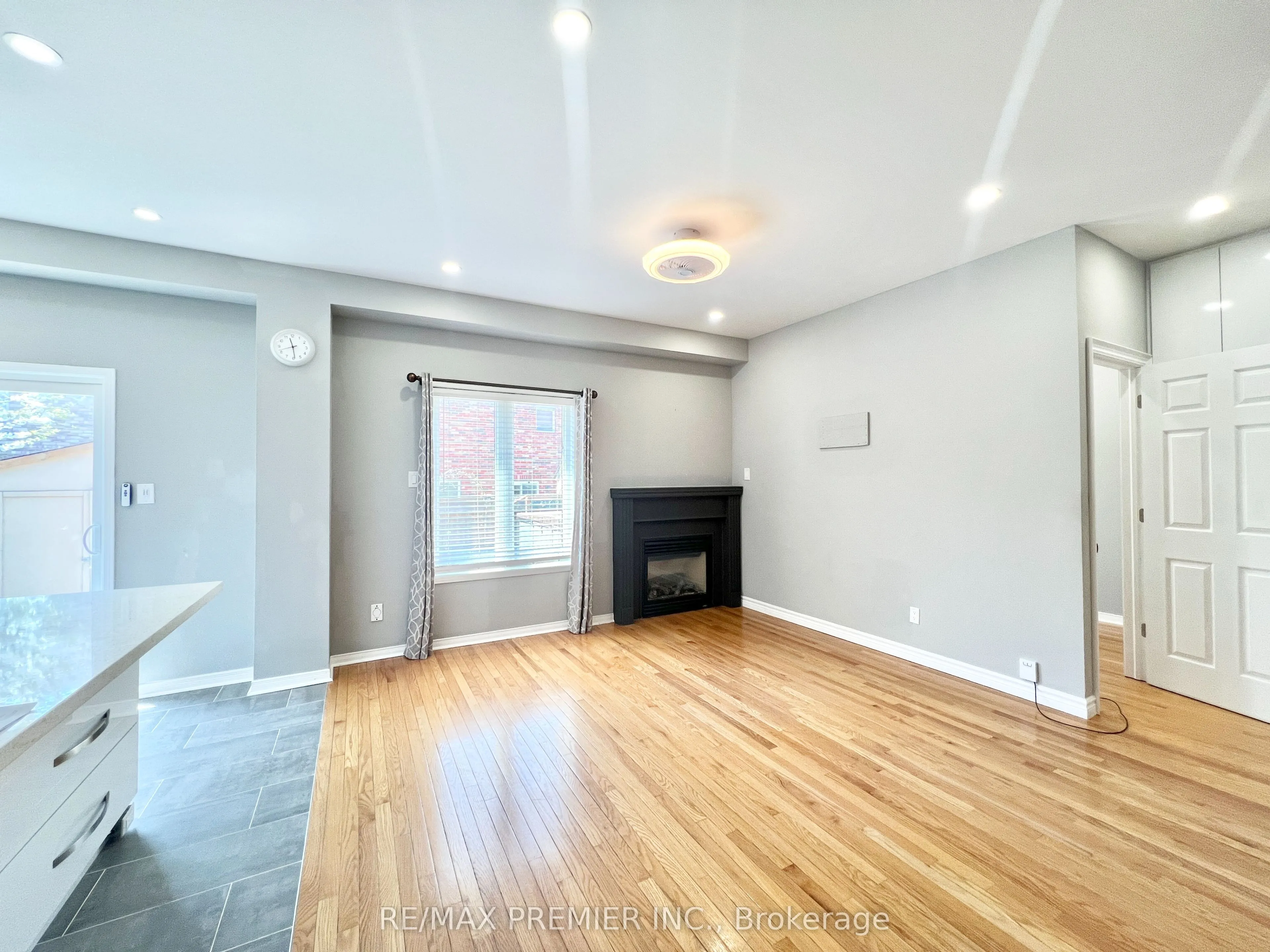 155 Penndutch Circle