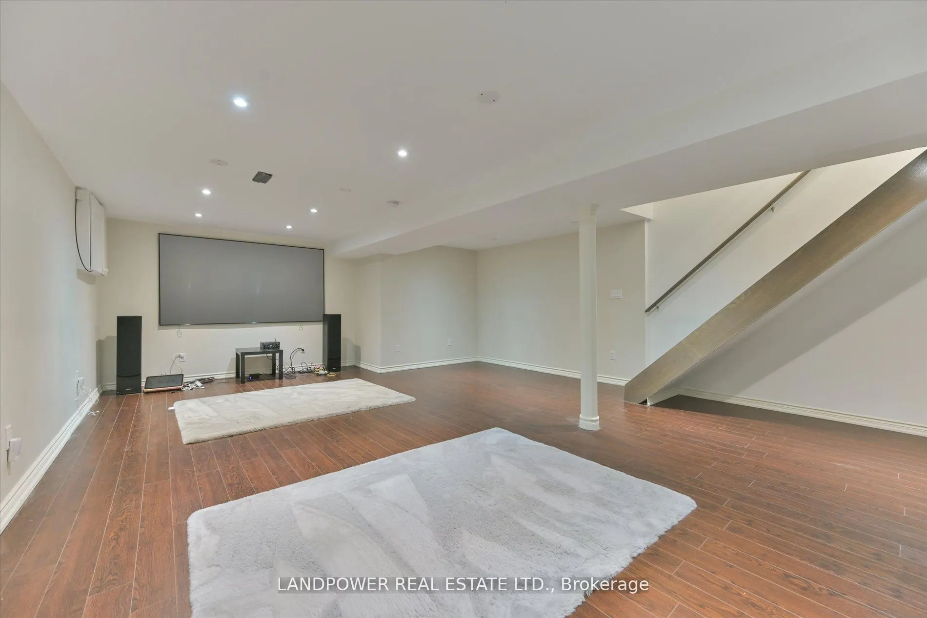 14 Carlton Road