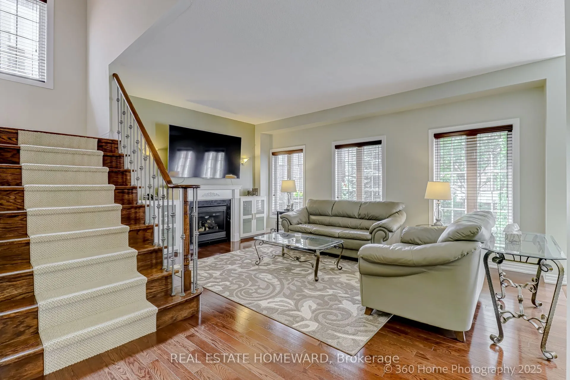 9 Tarmack Drive
