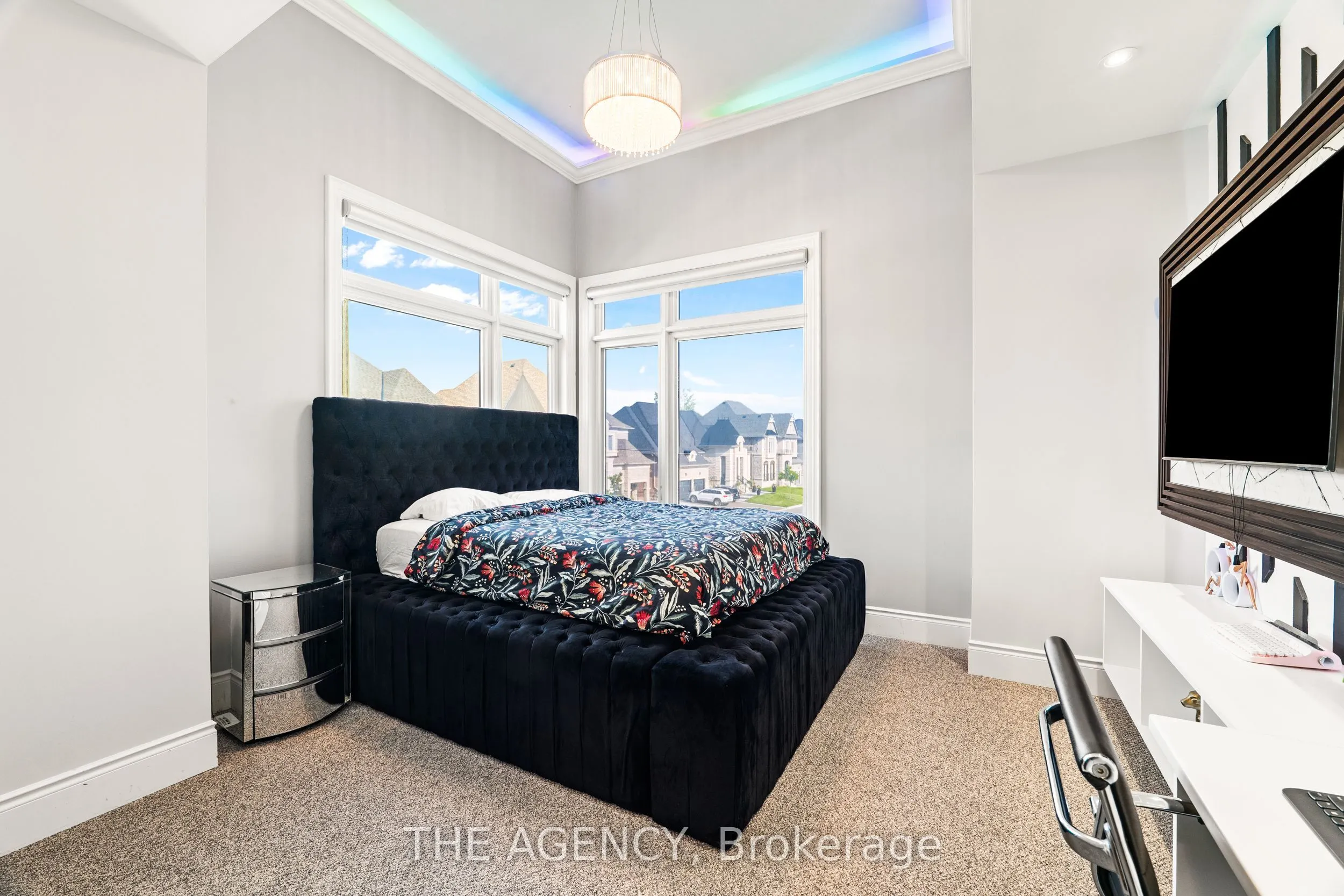 2 Lake Lenora Avenue