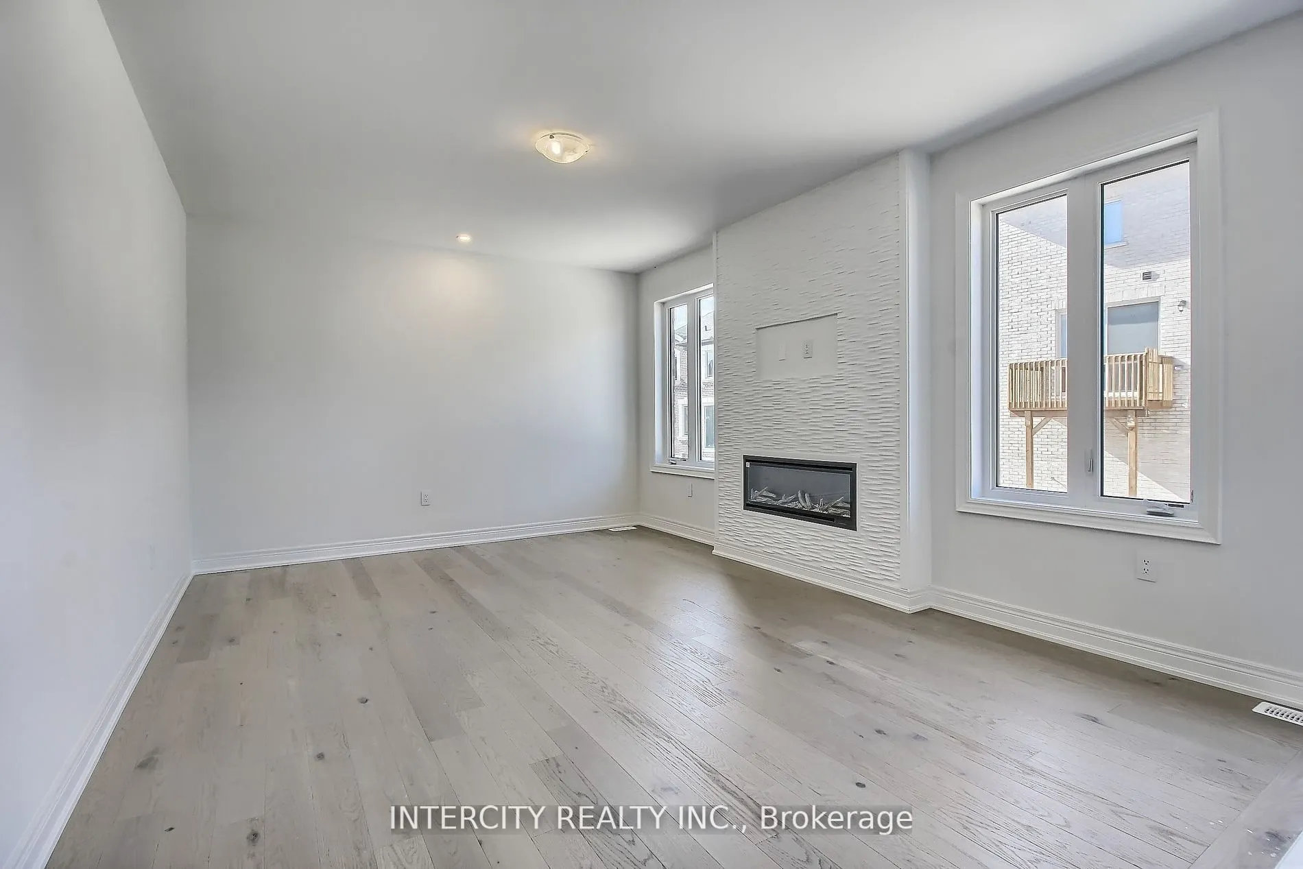 331 Seaview Heights