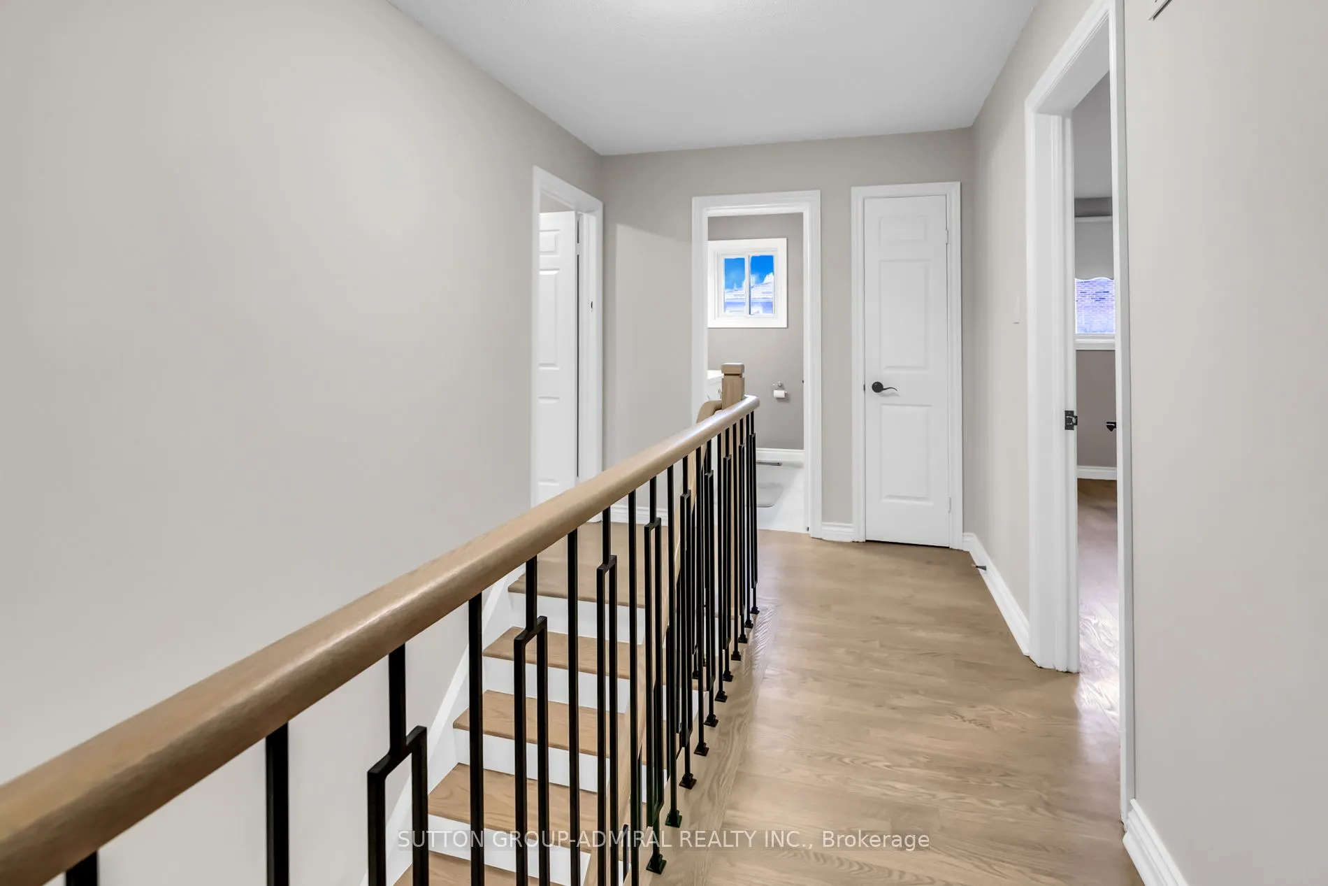 119 Mccabe Crescent, #Main & 2nd